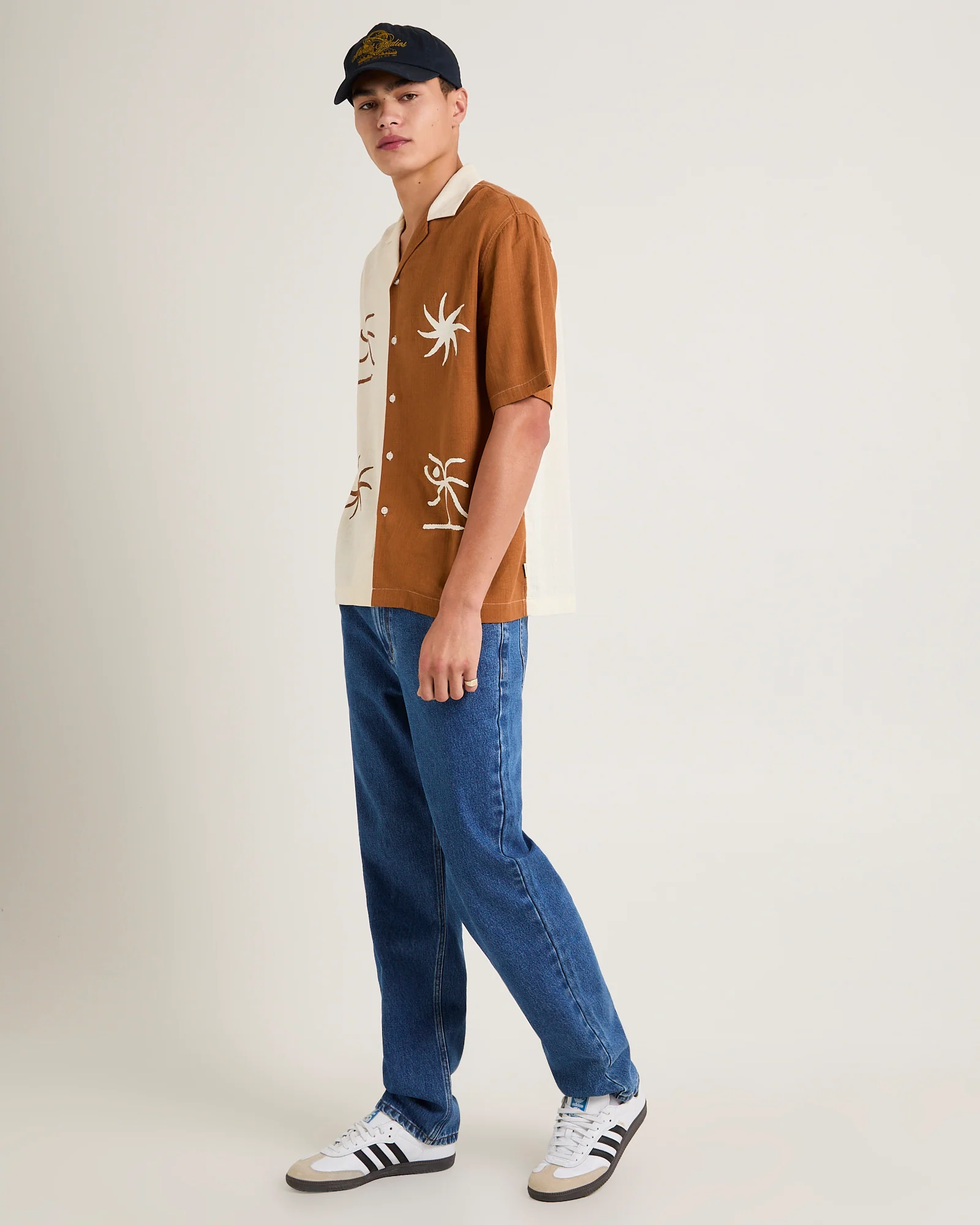 Cleo Linen Short Sleeve Resort Shirt - Image 4