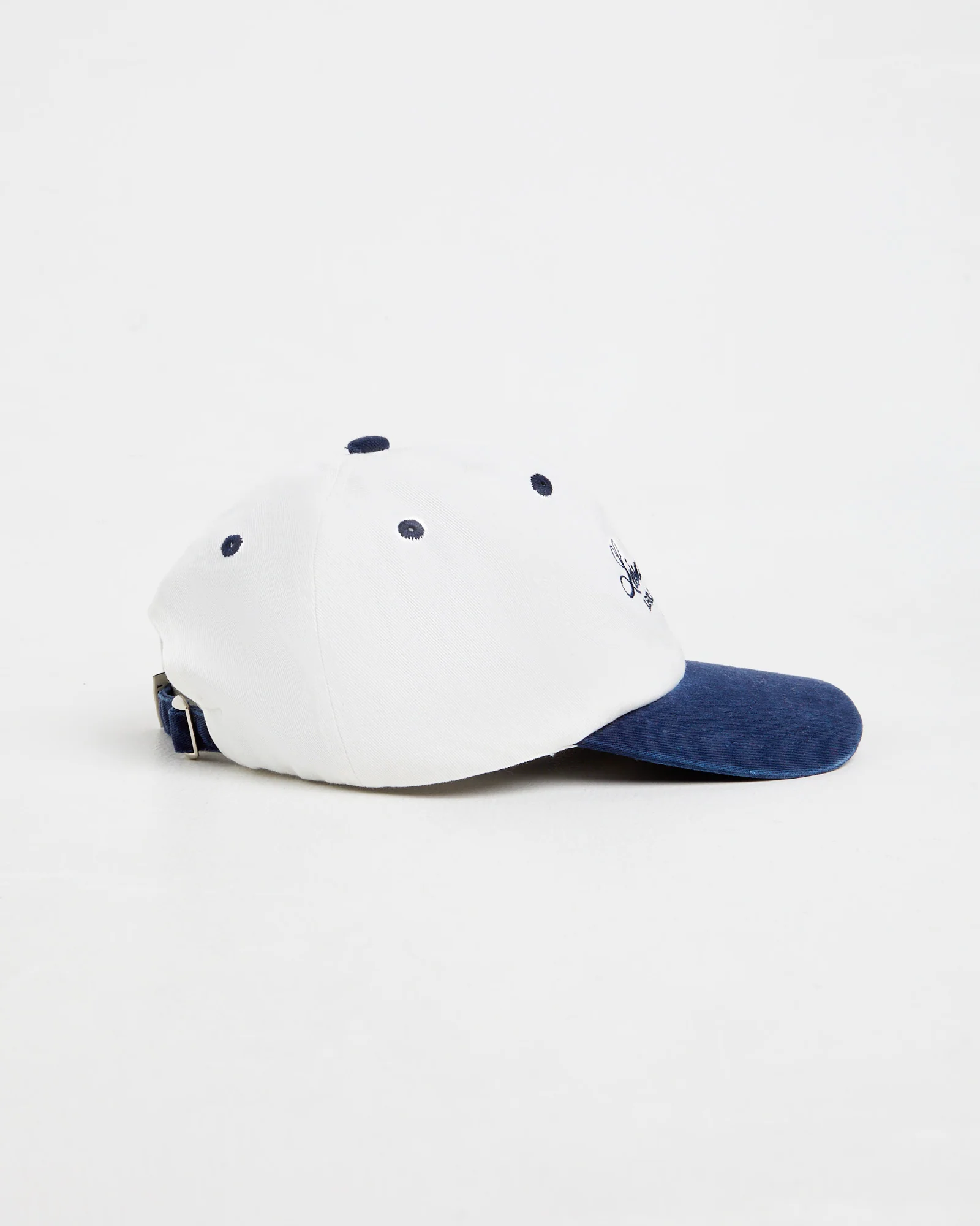 Club Contrast Cap - Image 3