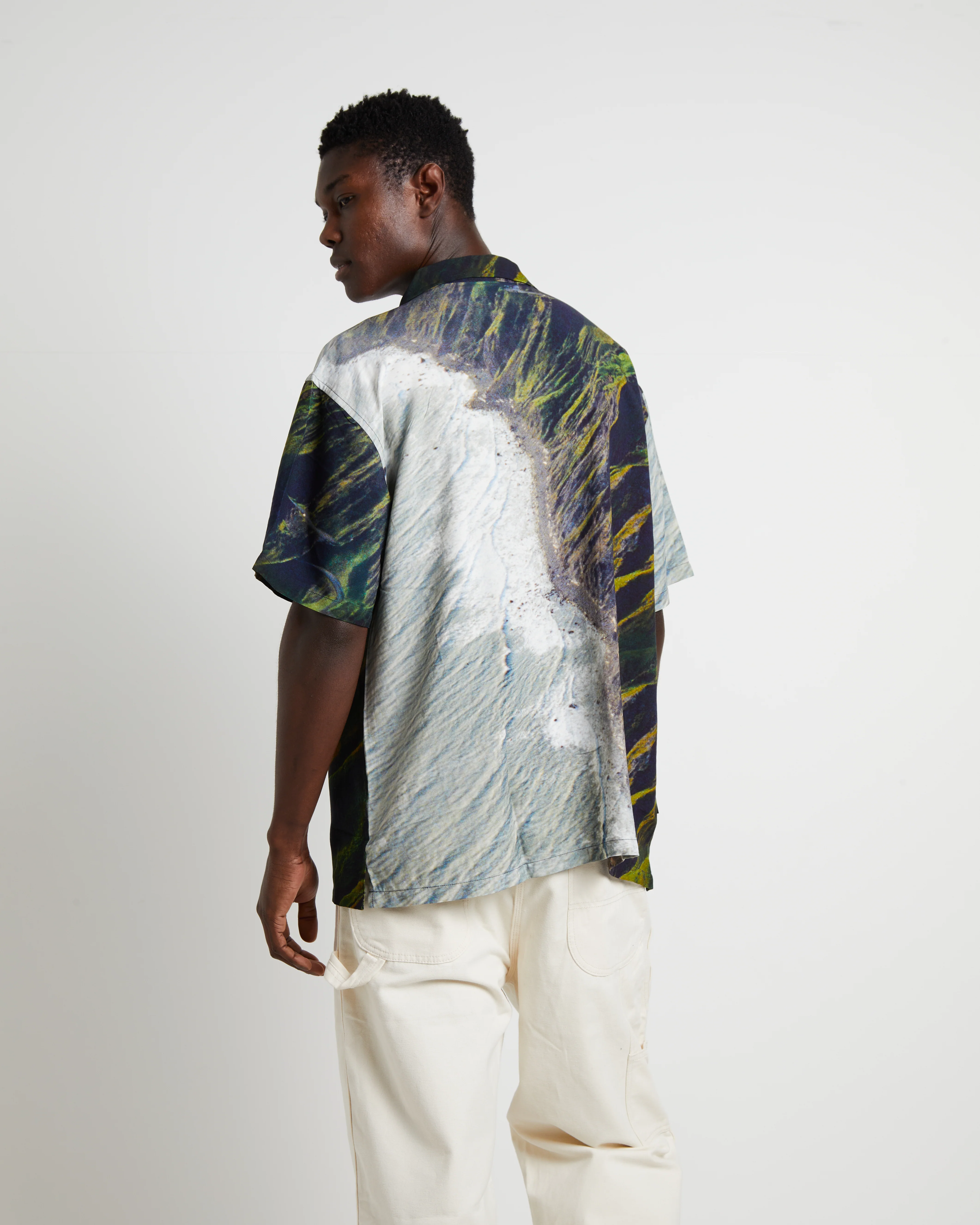 Coastline Short Sleeve Shirt in Black - Image 2