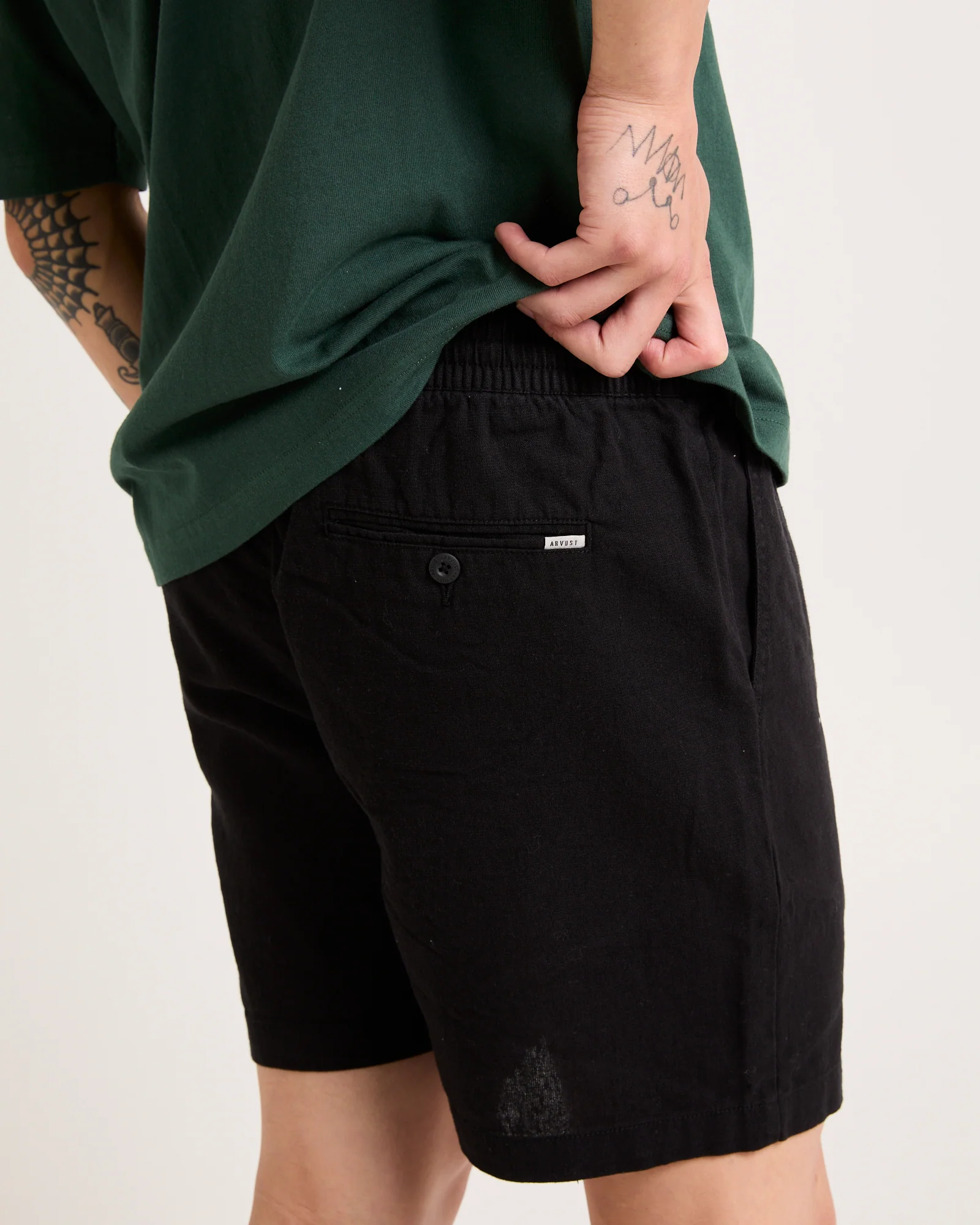 Common Linen Short - Image 5