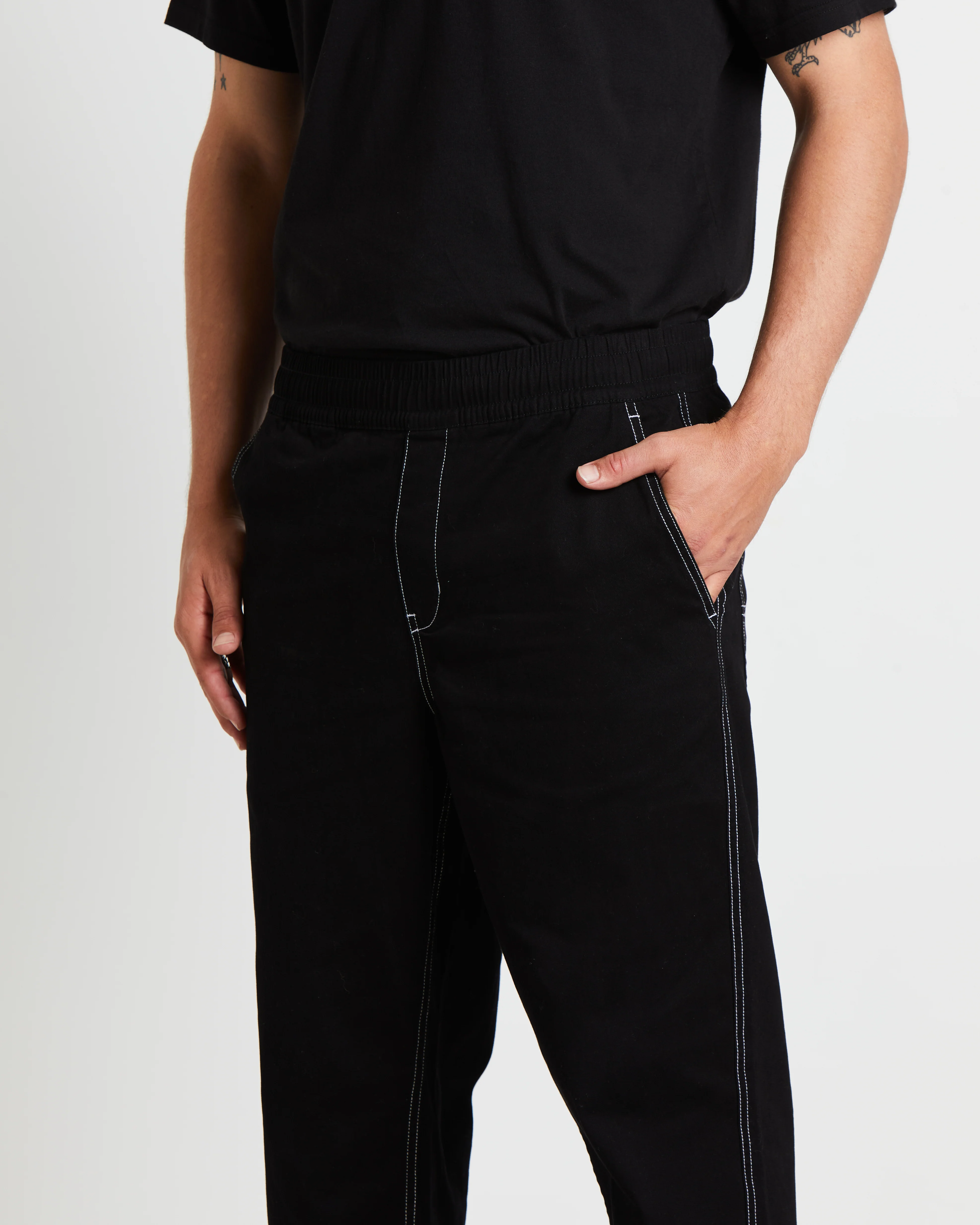 Contrast Stitch Carpenter Pants in Black - Image 7