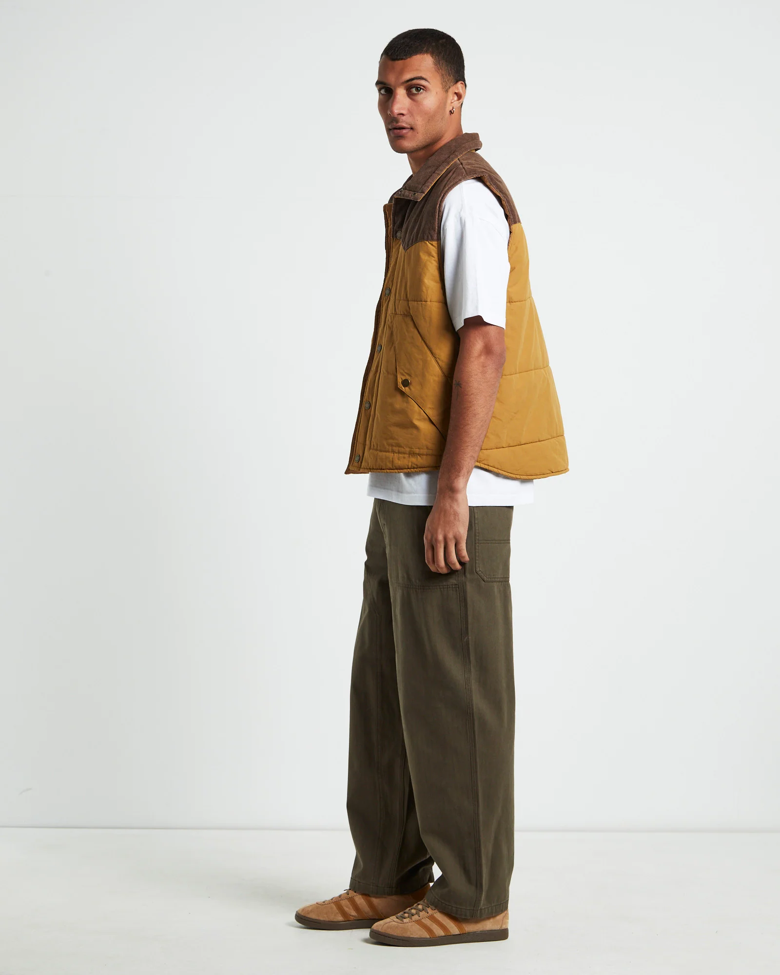 Cord Puffer Vest Brown - Image 4