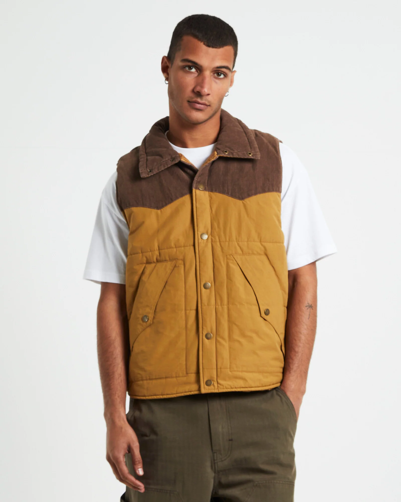 Cord Puffer Vest Brown - Image 5