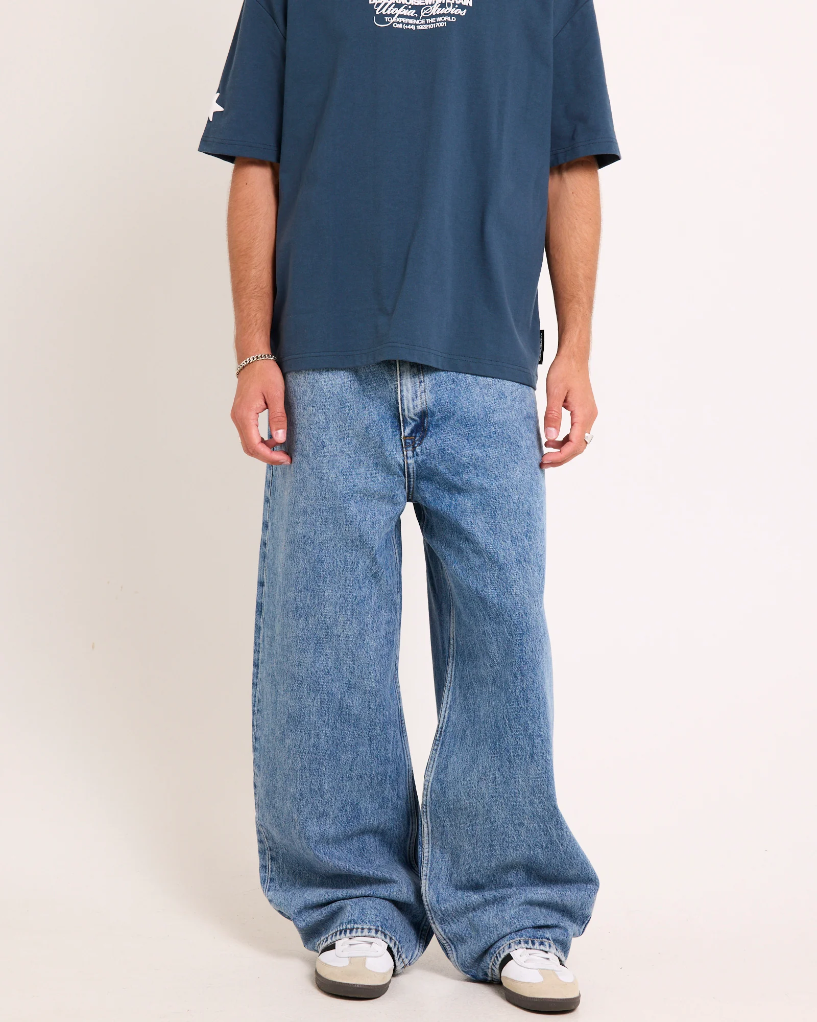 Cormac Baggy Denim Jeans - Image 2