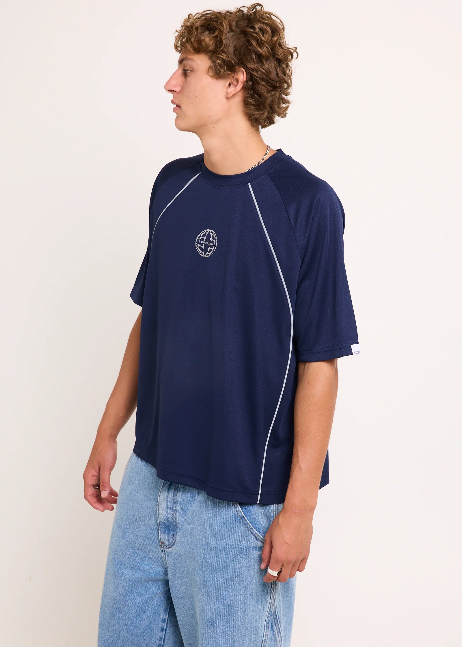Cosmo Raglan T-Shirt - Image 4