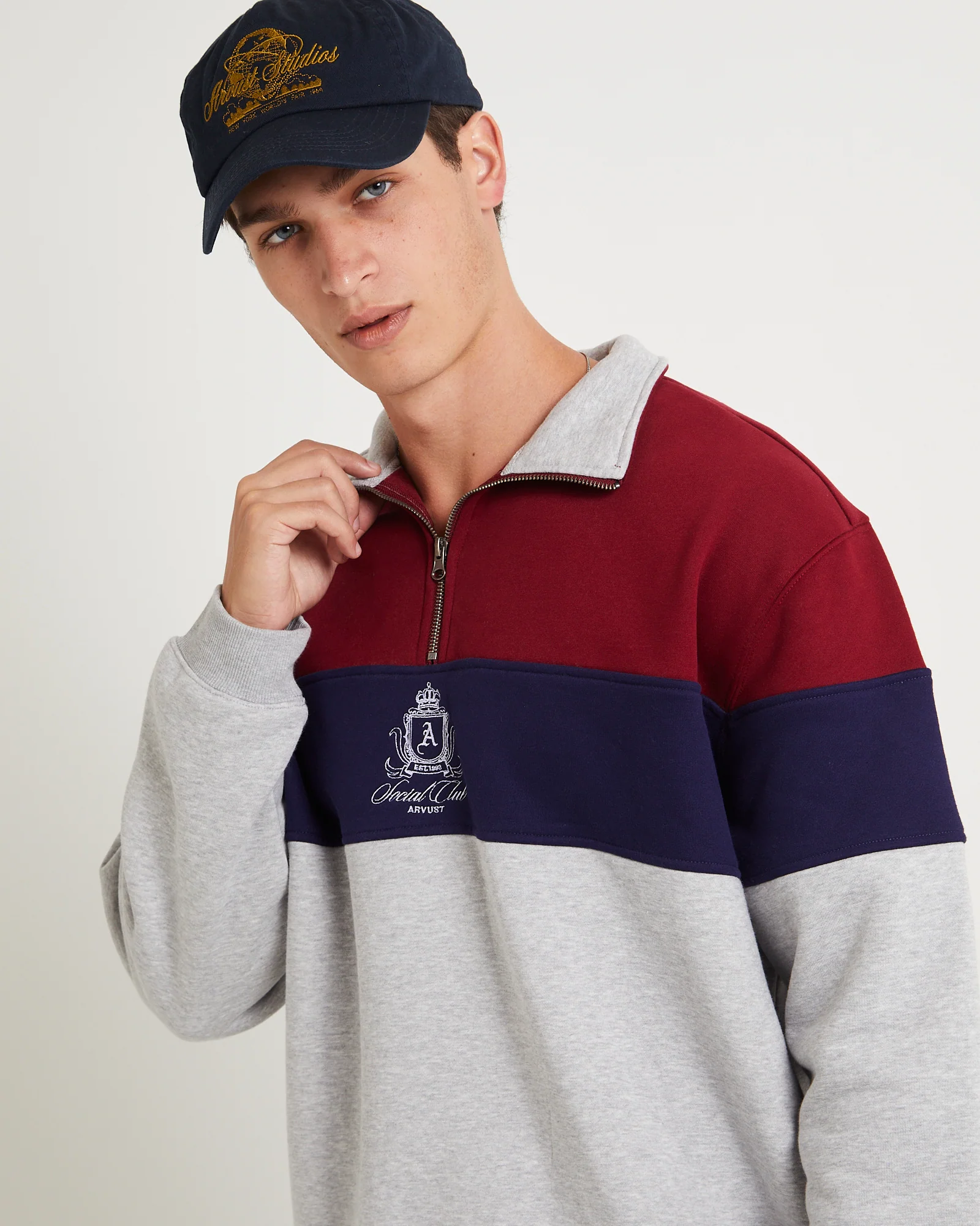 Crest Panel 1/4 Zip Jumper - Image 5