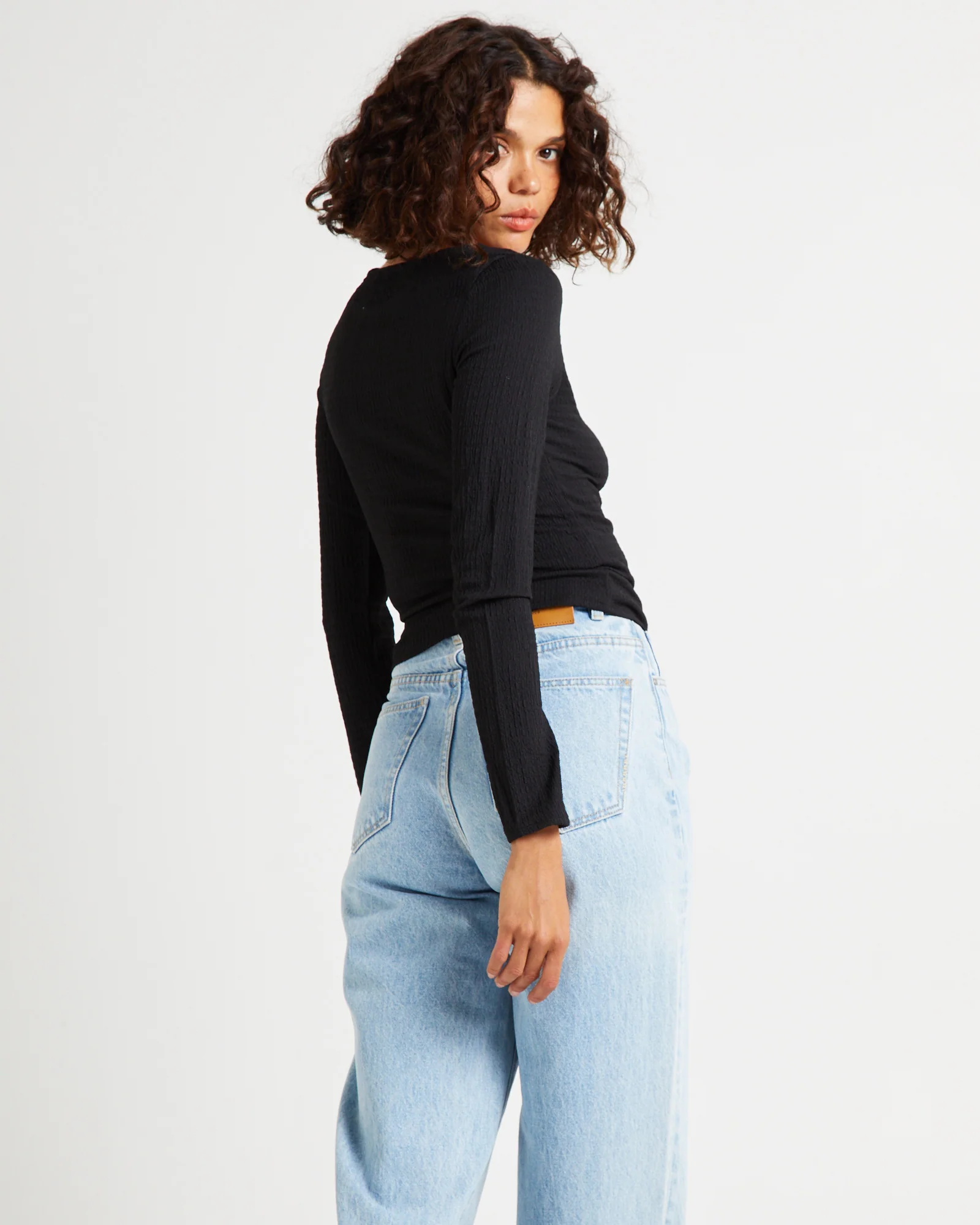 Crinkle Long Sleeve Top Black - Image 2