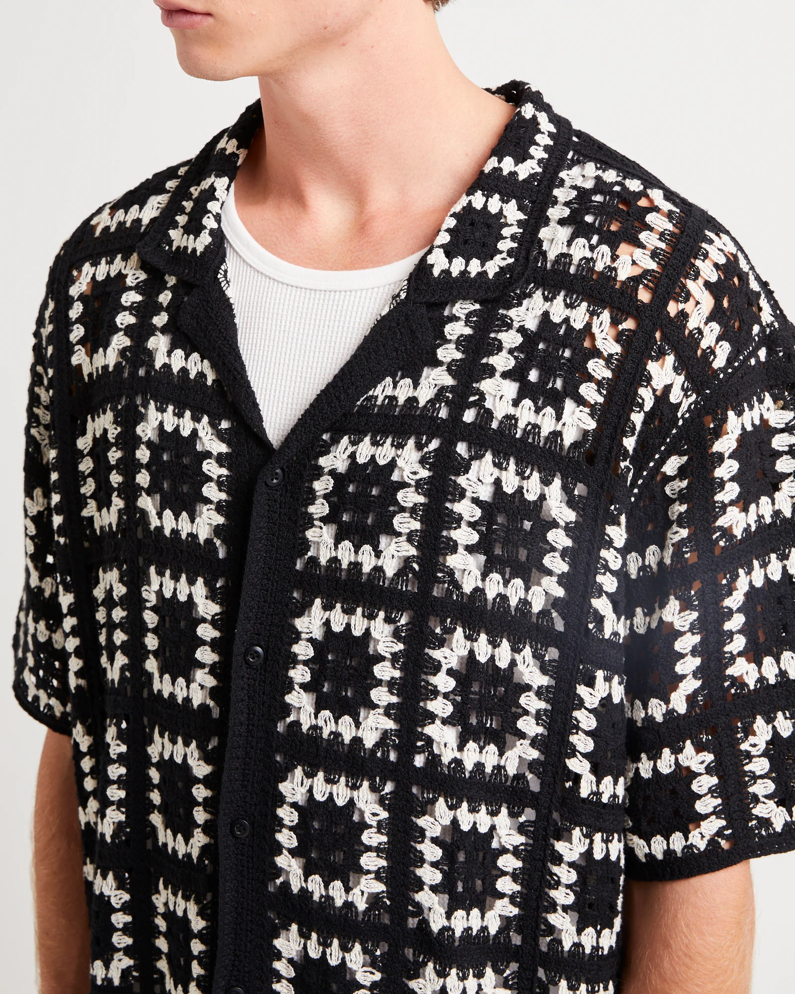 Crochet Short Sleeves Shirt - Image 5