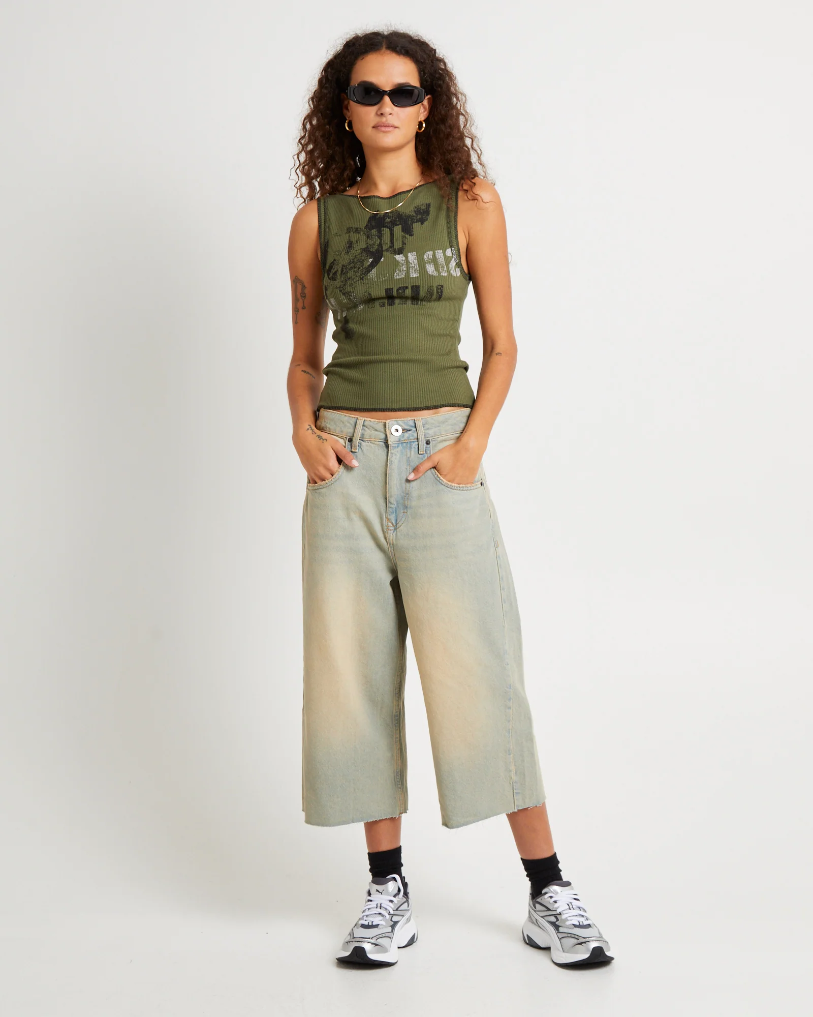 Cropped Jaya Jeans - Image 3
