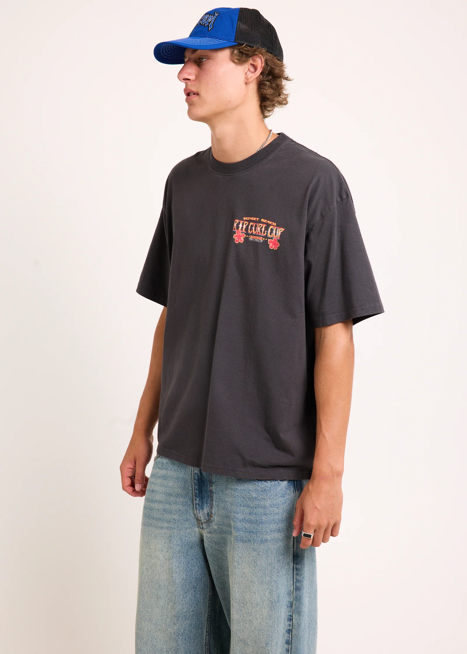 Cup Sunset Beach Hawaii T-Shirt - Image 4