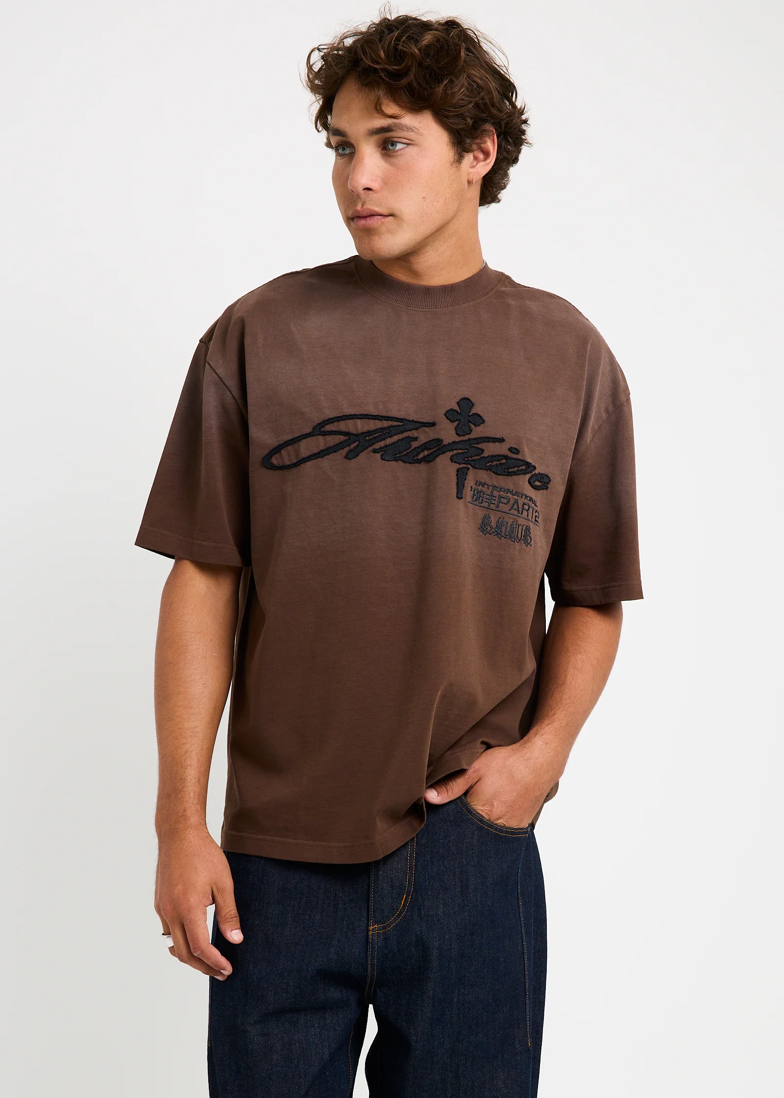 Cursive T-Shirt - Image 5