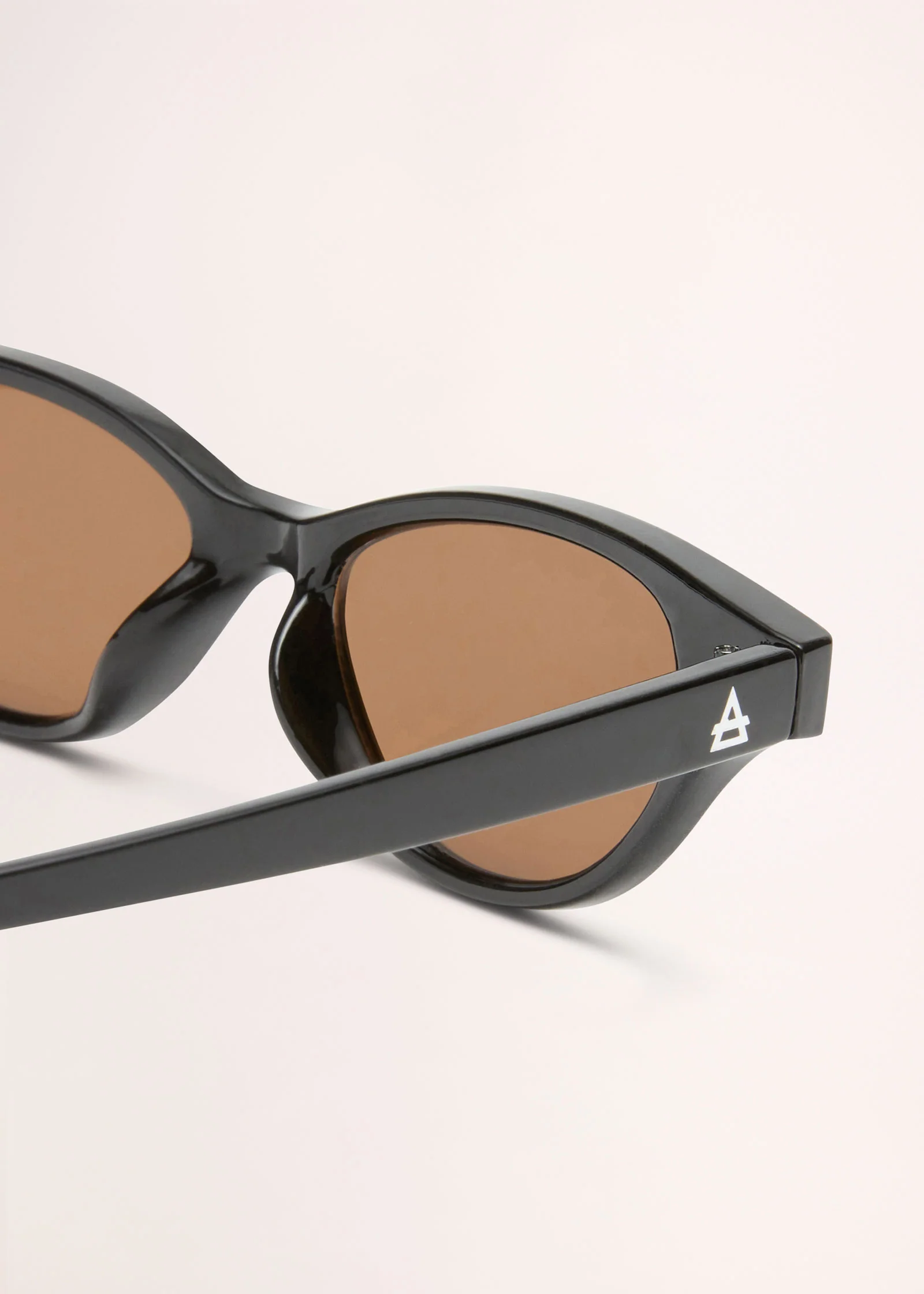 Cybeles Sunglasses - Image 5