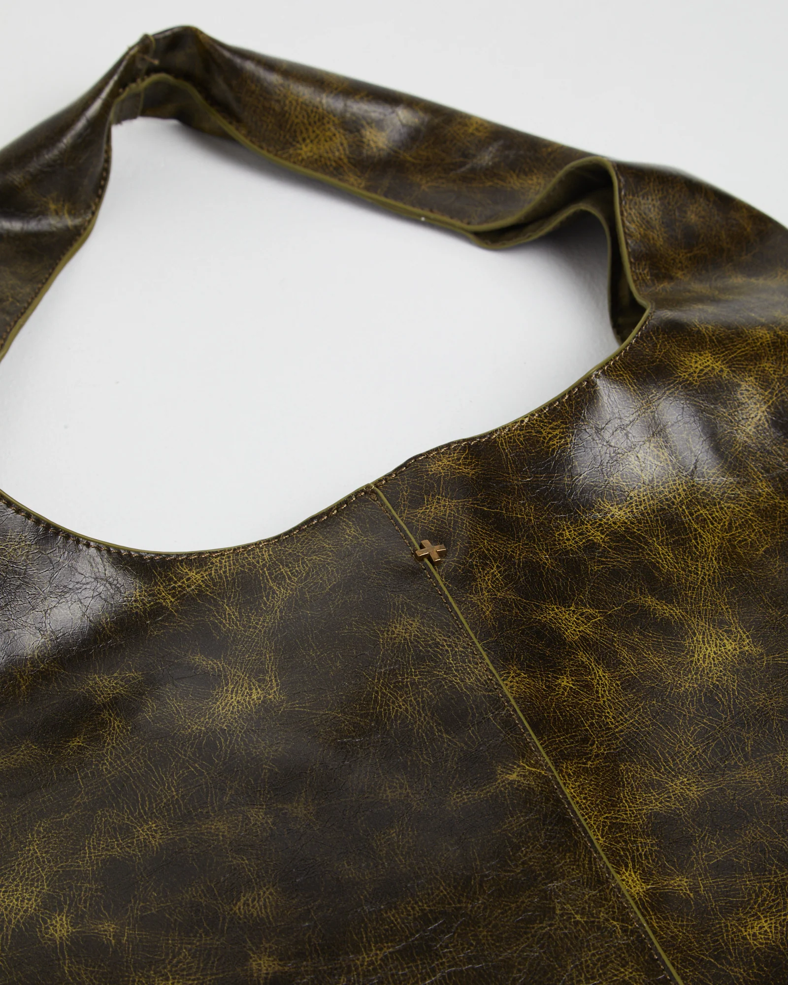 Cyrus Tote Bag Green Distressed - Image 3