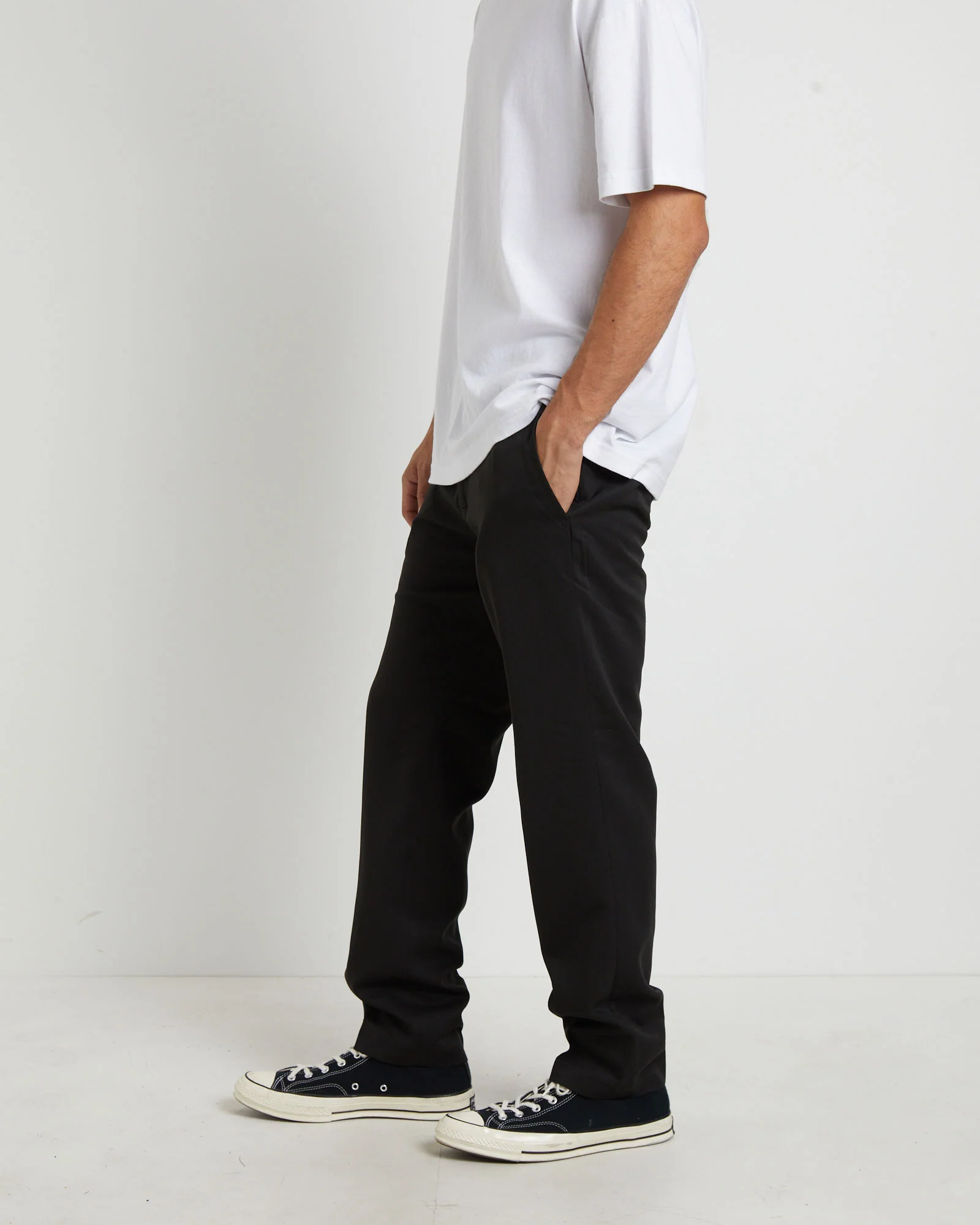 Dacks Pants in Black - Image 4