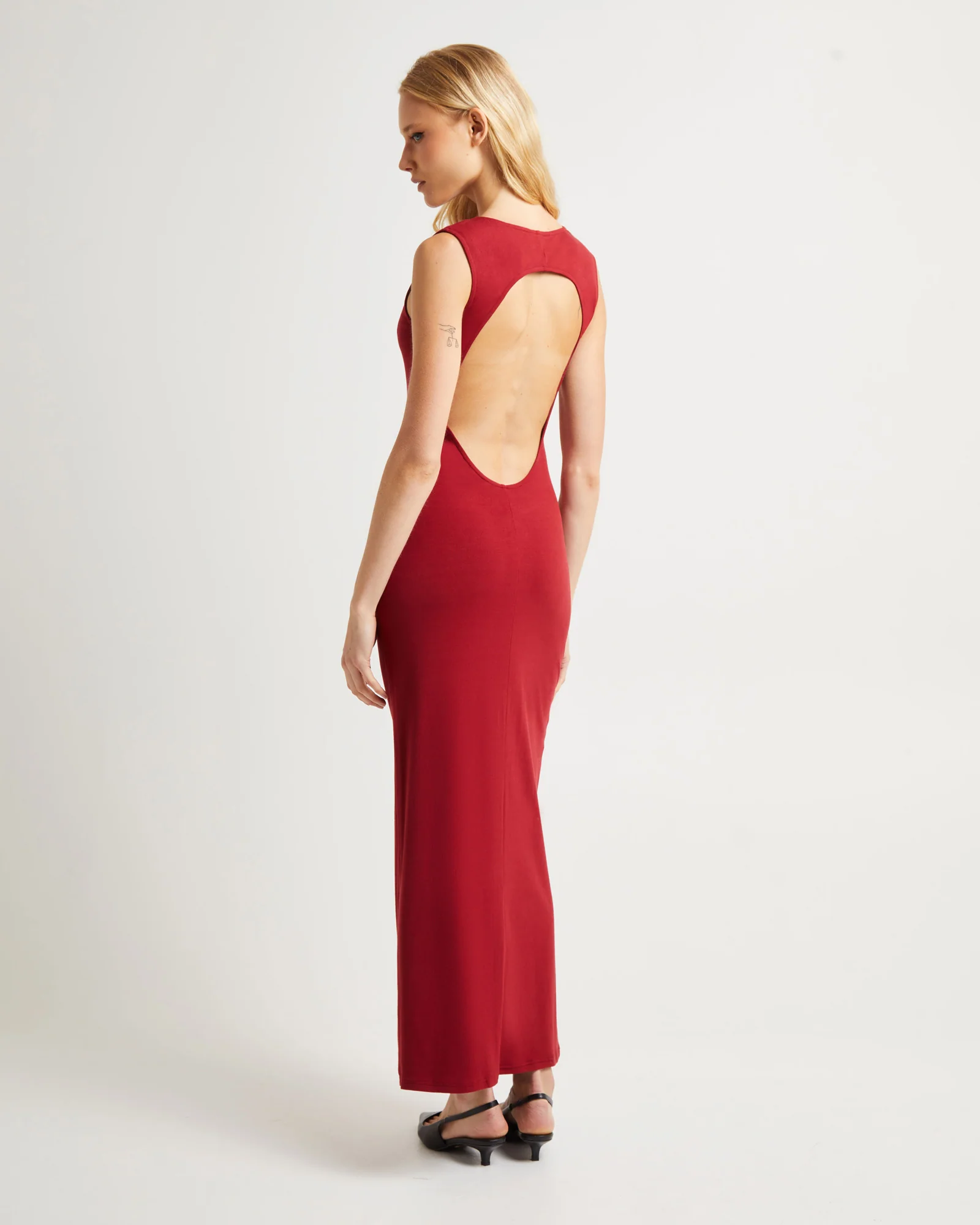 Dahlia Curve Cut Out Maxi Dress - Image 2