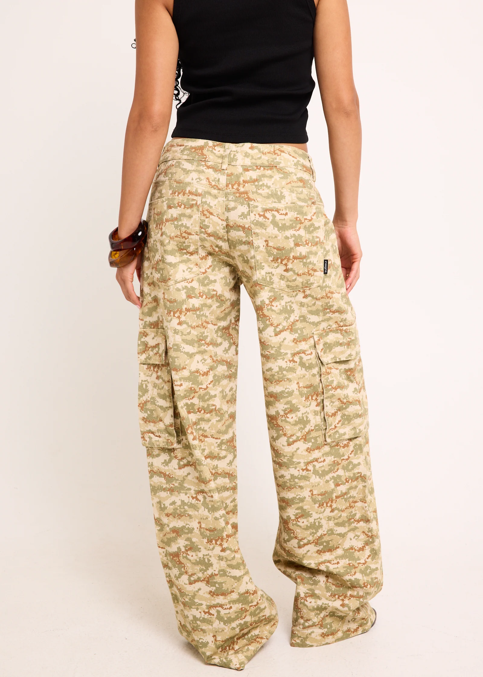 Darcy Camo Cargo Pants - Image 4
