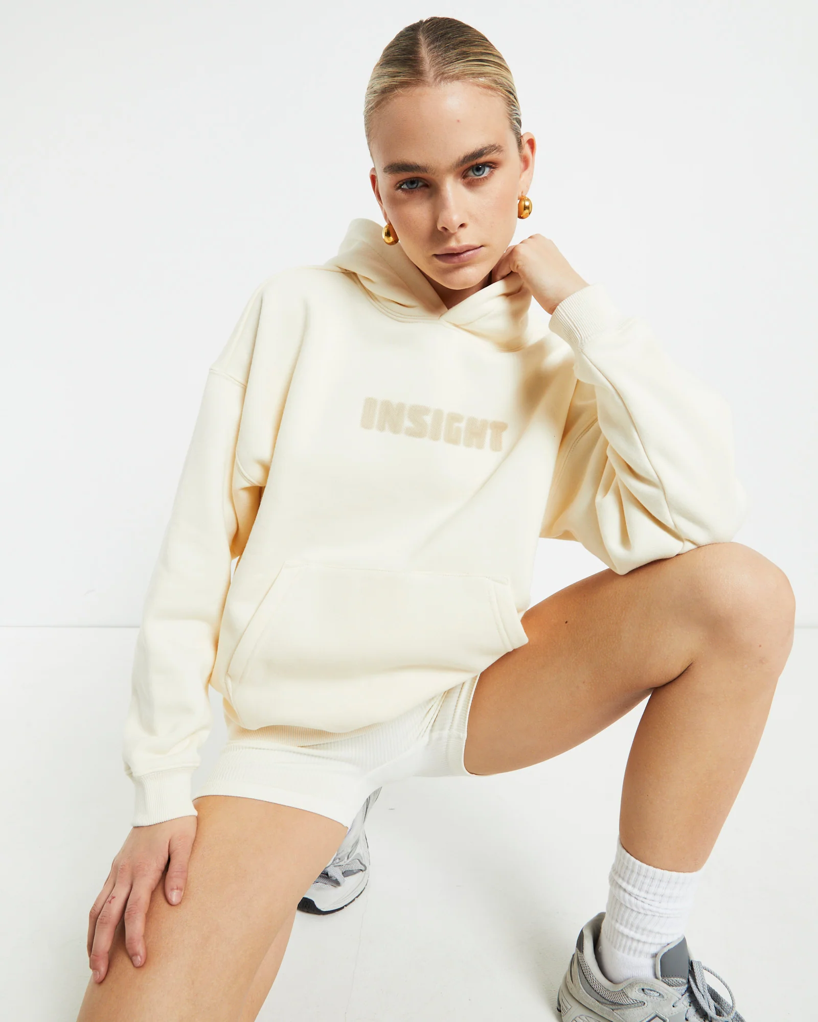 Dazed & Confused Oversized Hoodie in Clay Natural - Image 5