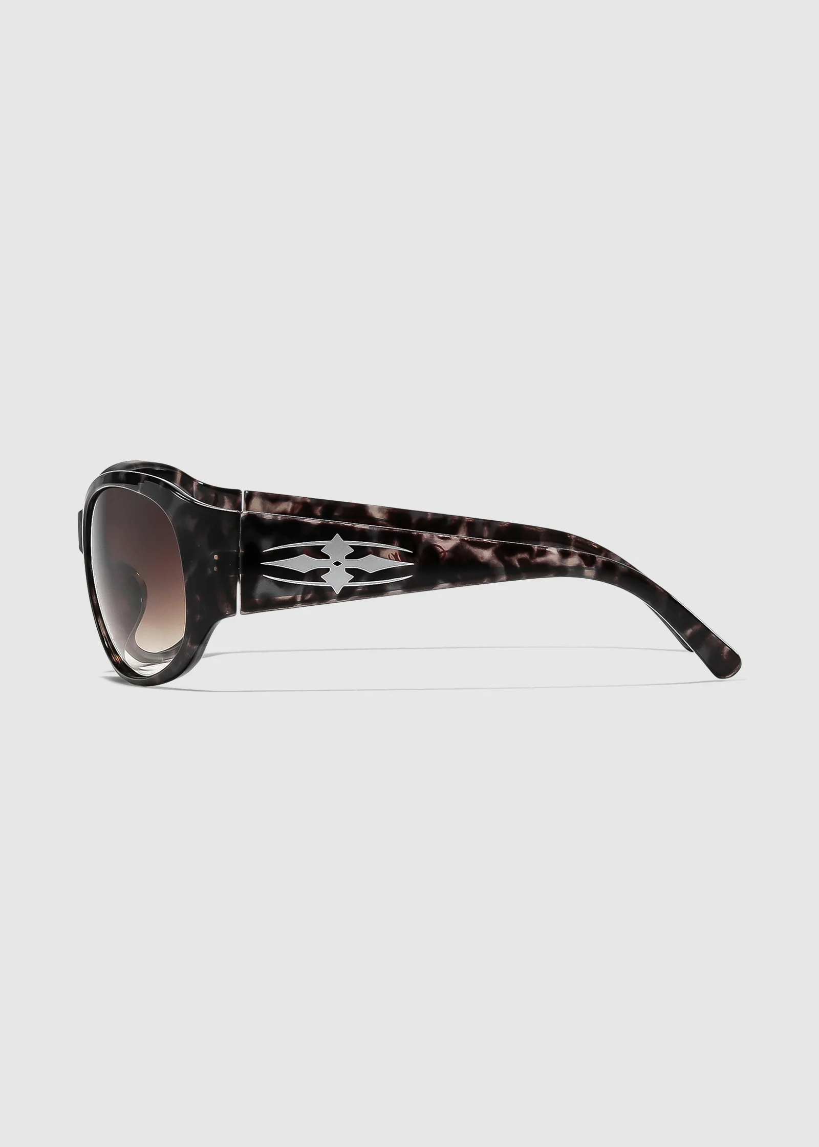 Delux Sunglasses - Image 3