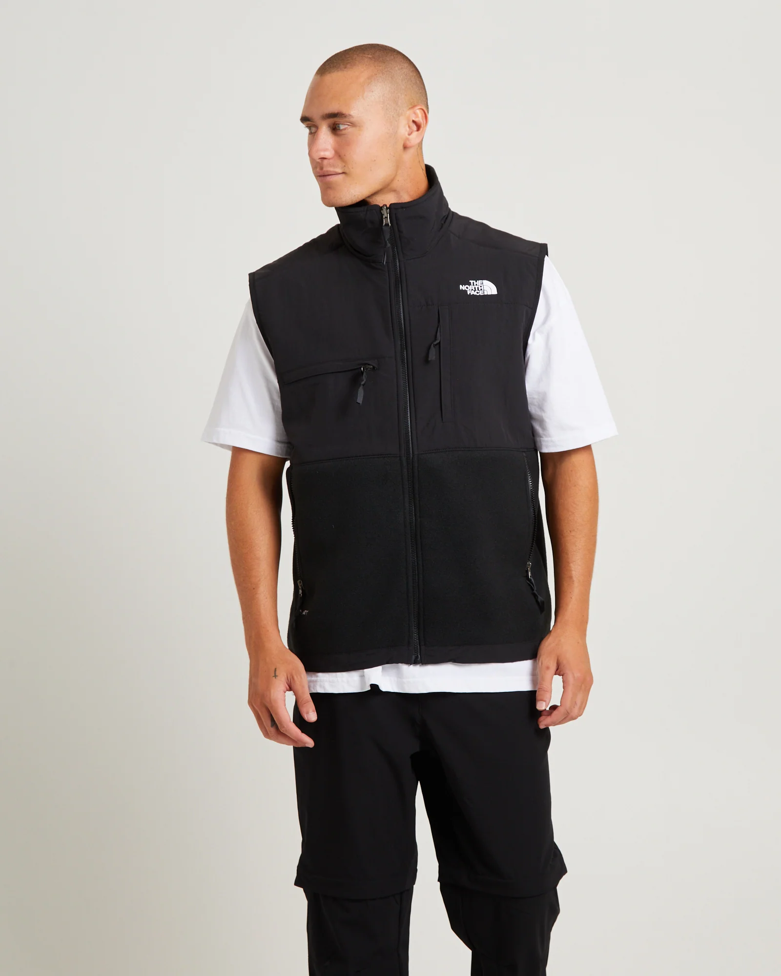 Denali Vest Black - Image 3