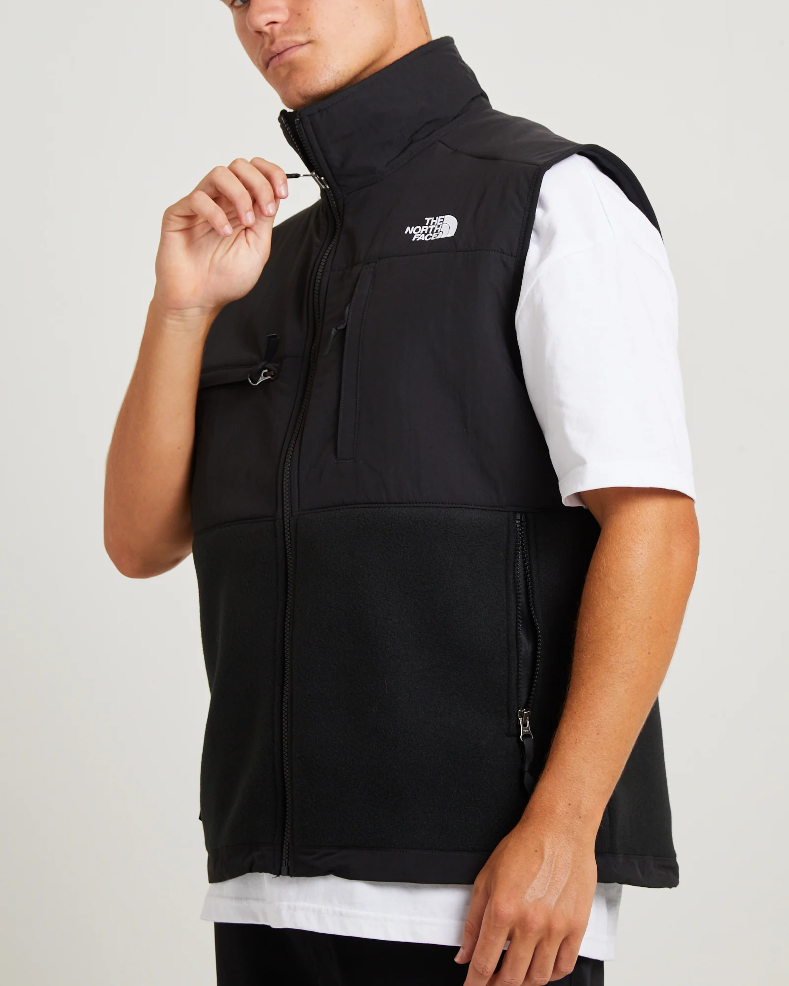 Denali Vest Black - Image 6