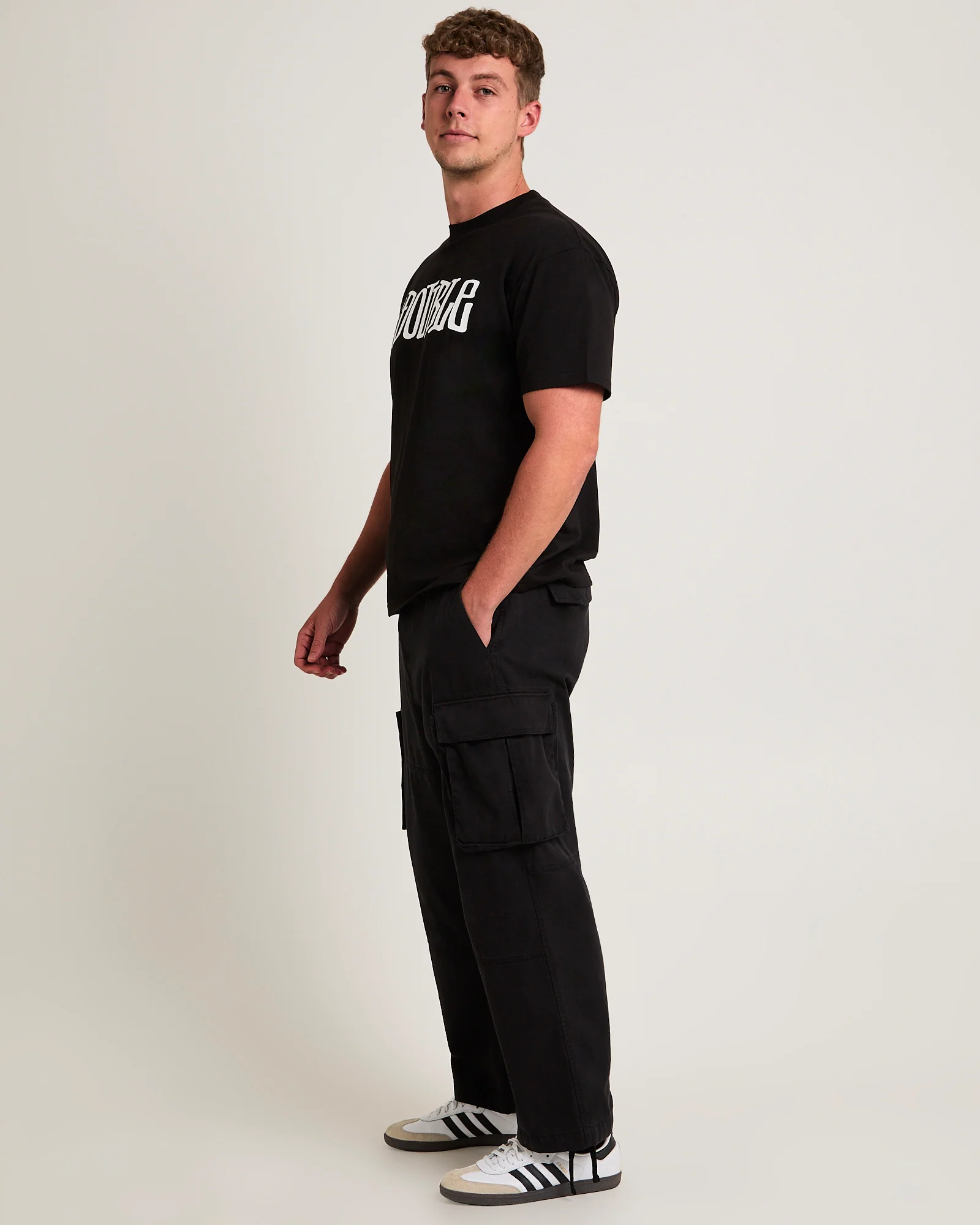Design By T-Shirt - Image 4