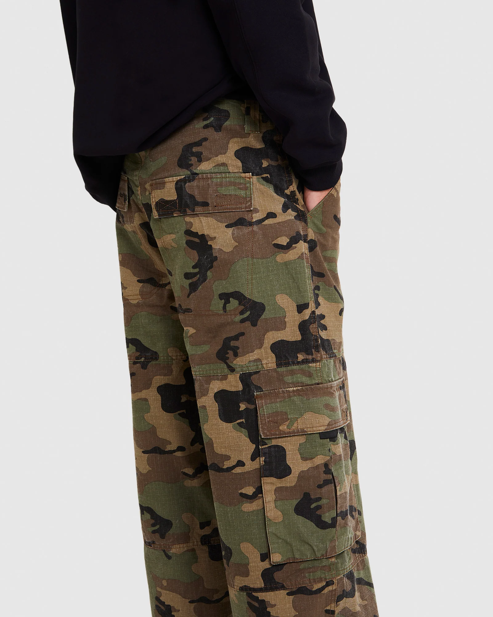 Deverell Cargo Pants - Image 5