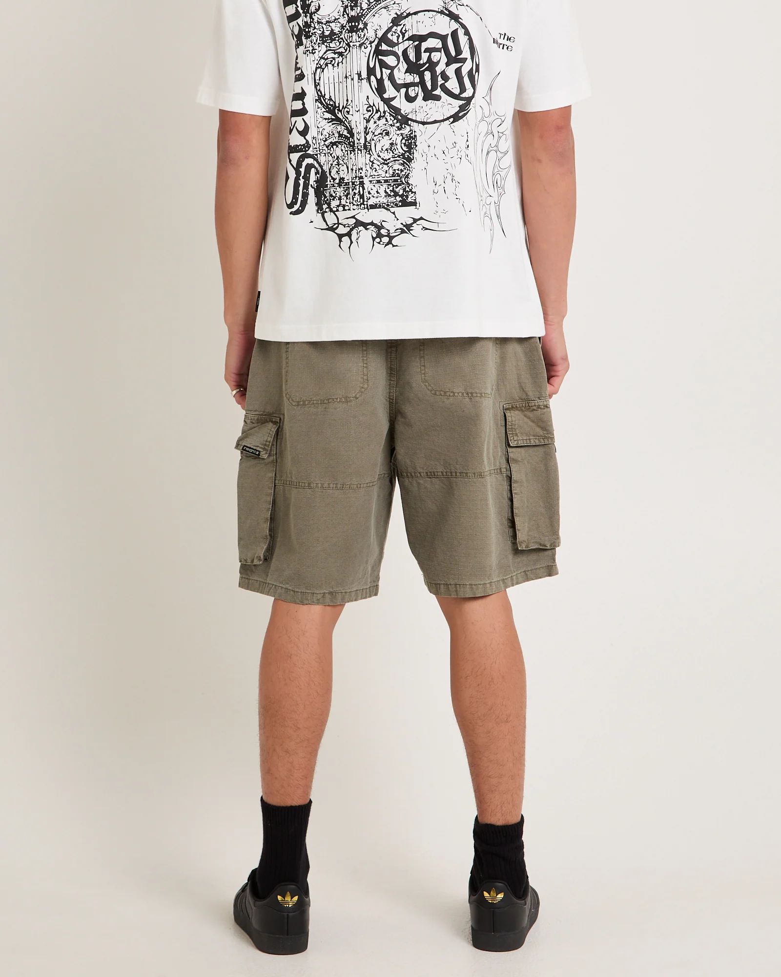 Deverell Vintage Cargo Shorts - Image 5