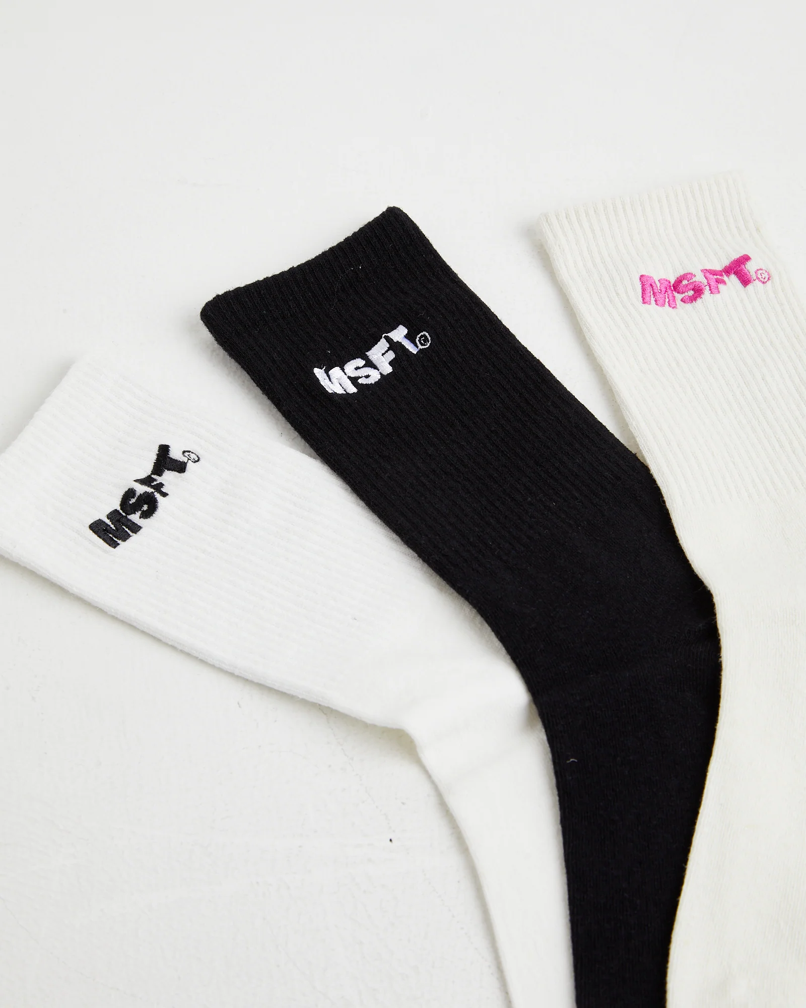 Devod Hemp Womens Socks 3 Pack in Mutli - Image 2