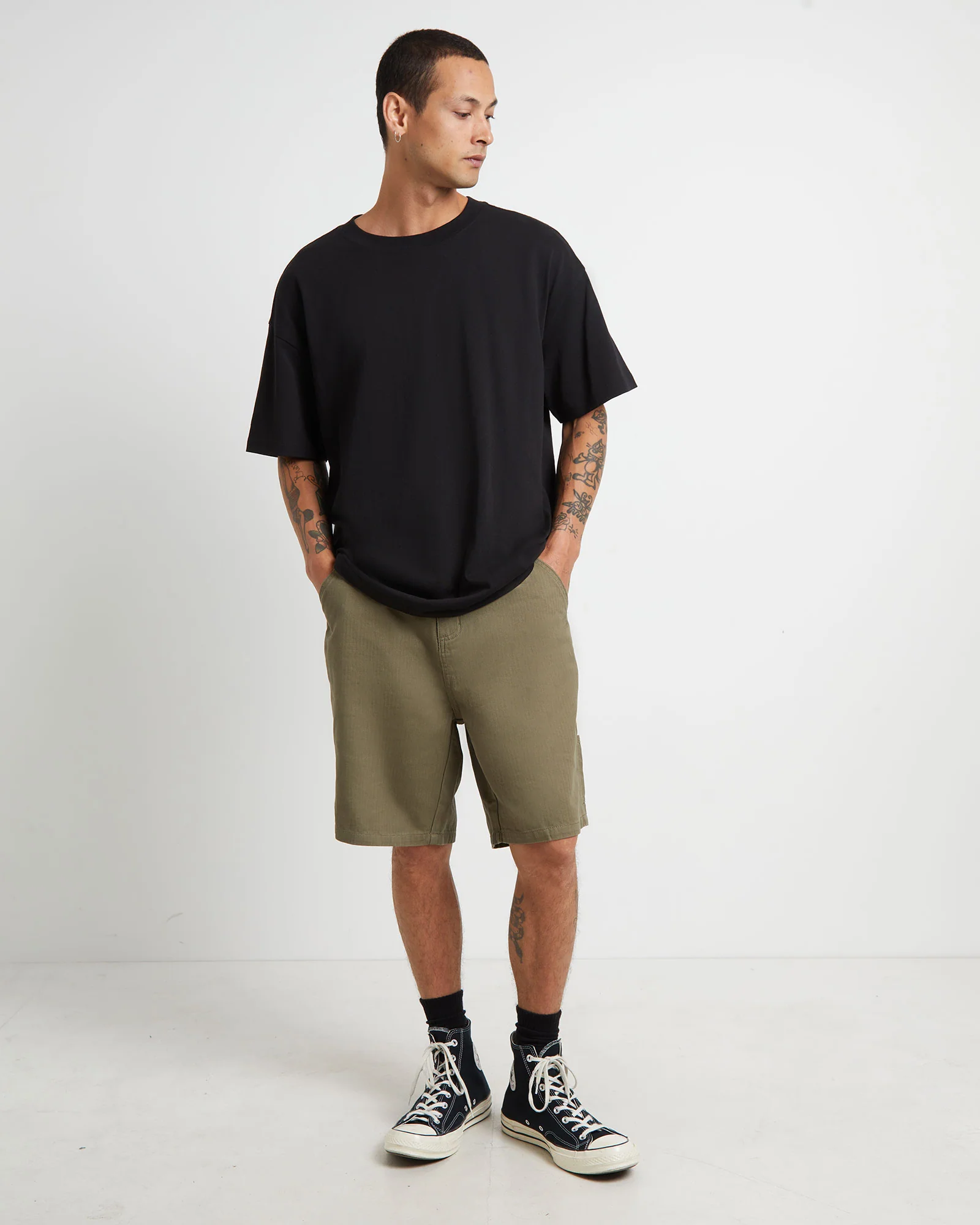 Distent Walkshorts in Cadet Green - Image 3