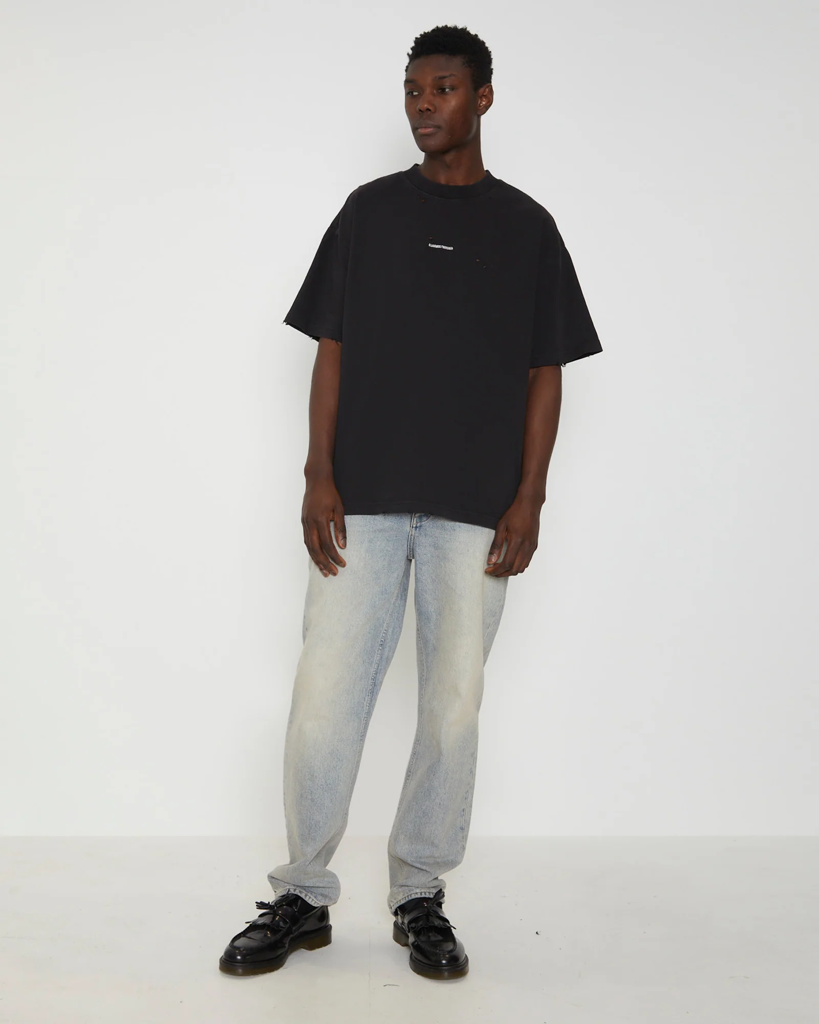 Distressed Logo Short Sleeve T-Shirt in Black - Image 3