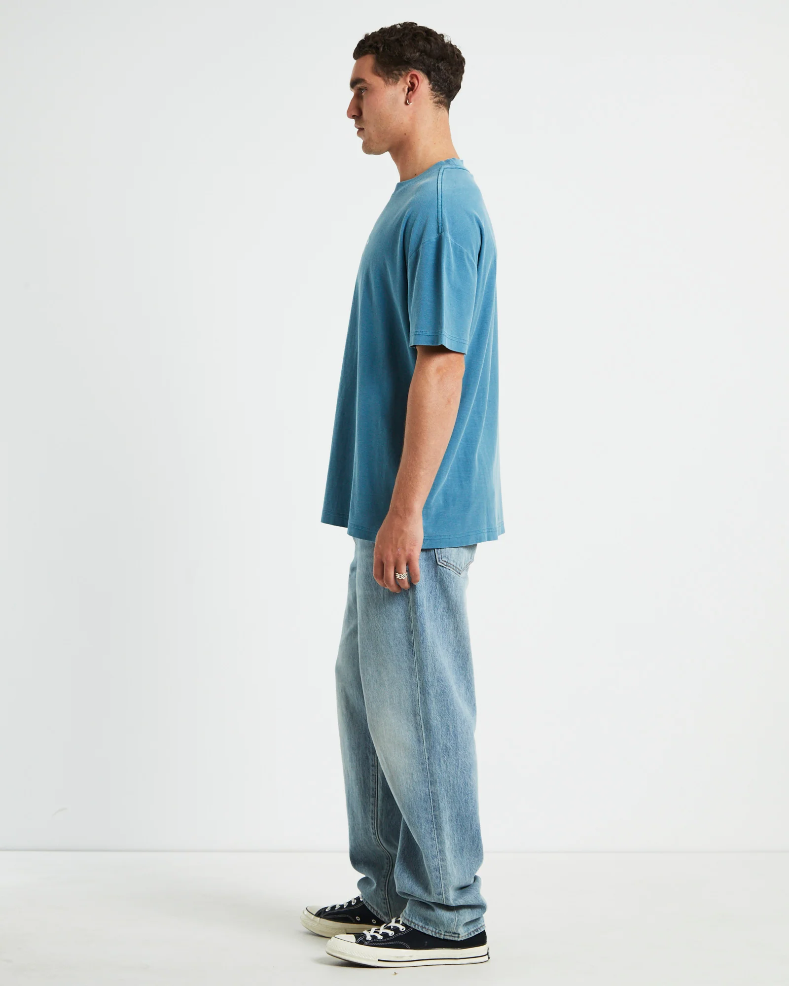 Dive Short Sleeve T-Shirt in Ocean Blue - Image 4