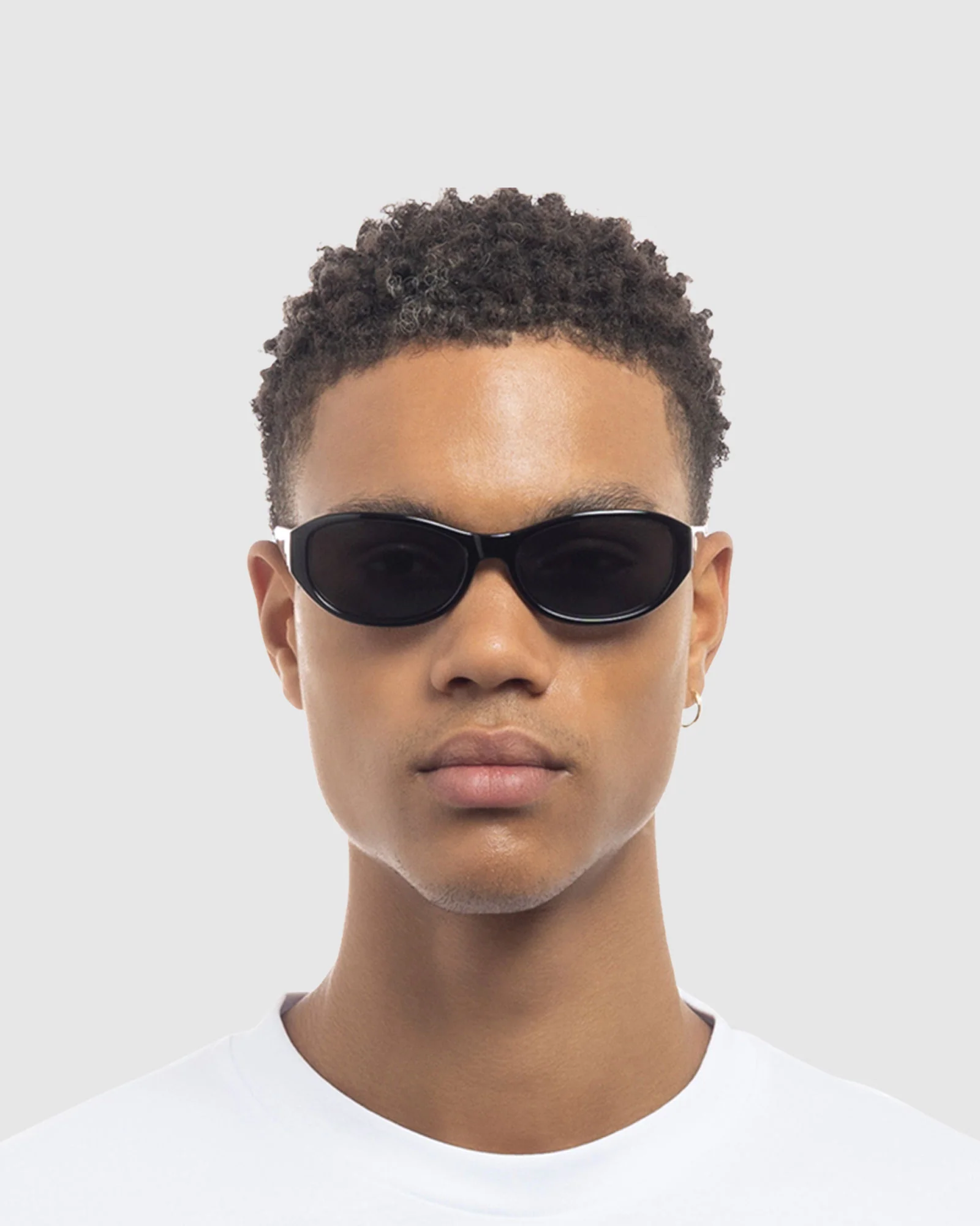 Don't Cha Sunglasses Black/Smoke Mono - Image 6