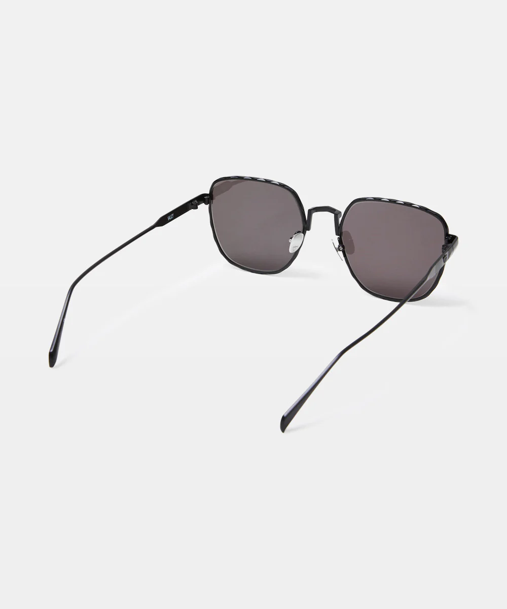 Dotan Sunglasses Matte Black - Image 4