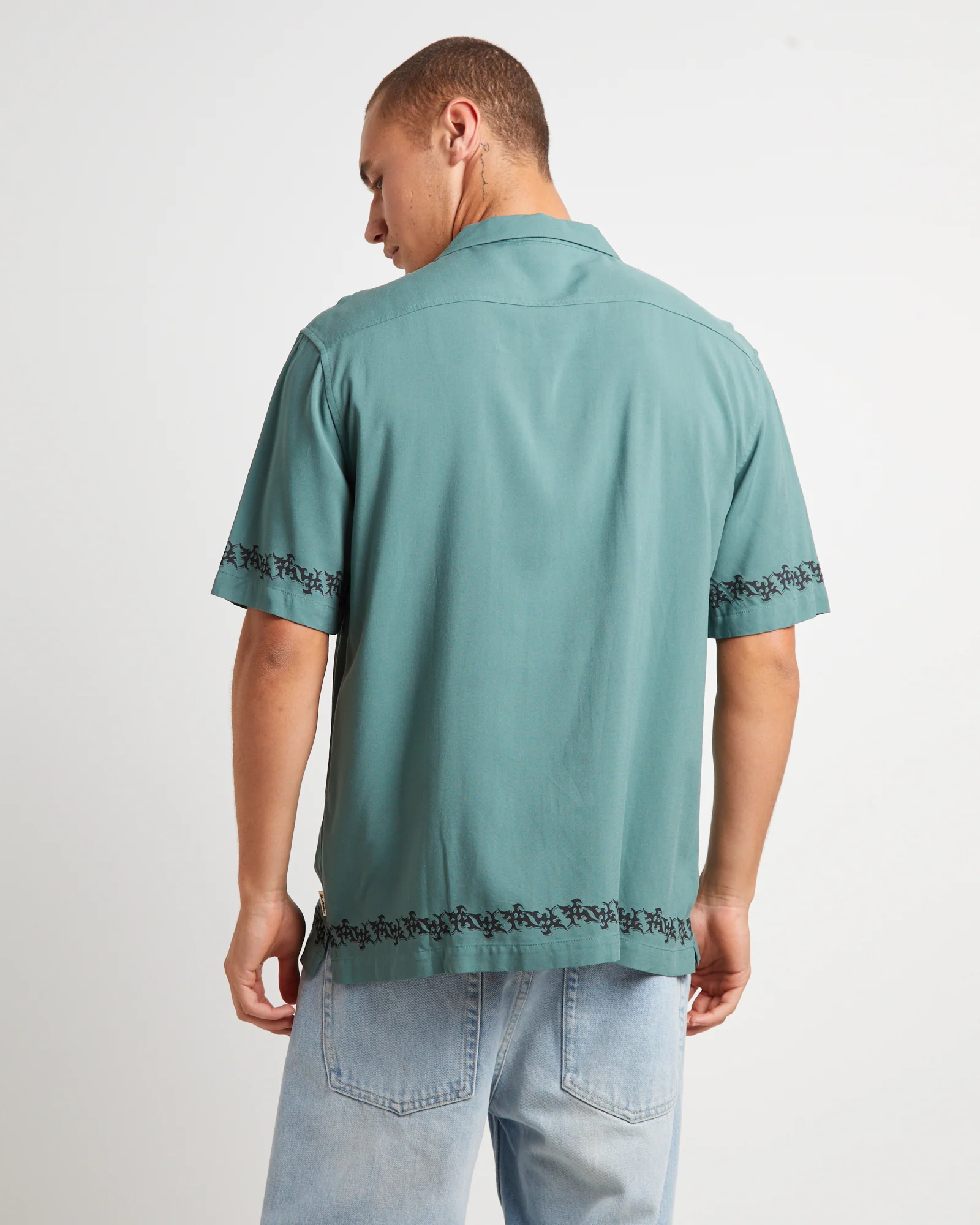 Draco Short Sleeve Resort Shirt in Teal - Image 2