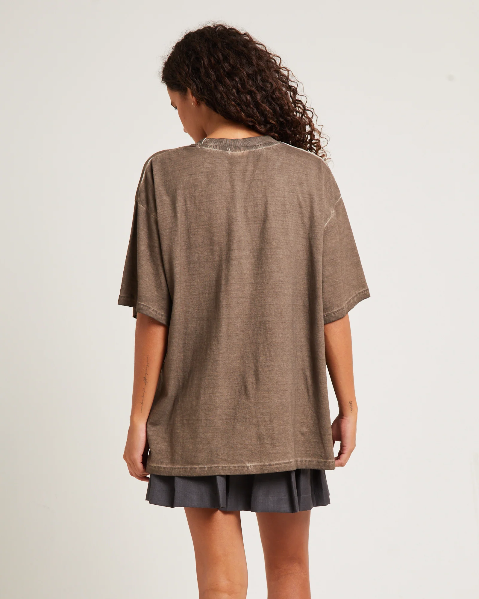 Dream Less Oversized Tee Chocolate - Image 2