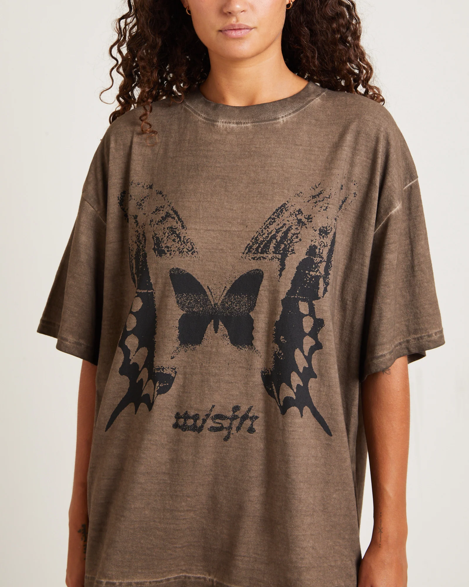 Dream Less Oversized Tee Chocolate - Image 5
