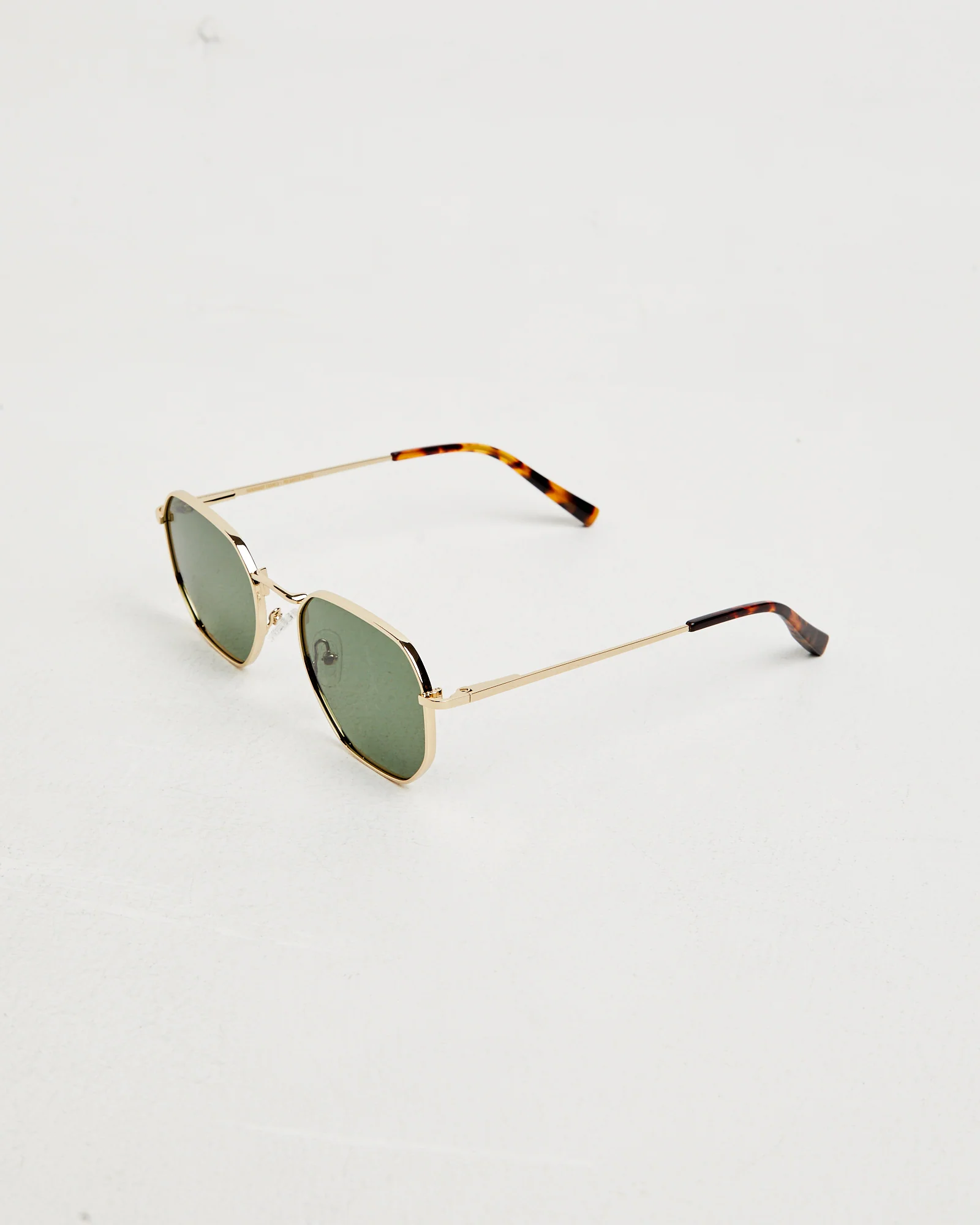 DXB Polished Sunglasses in Gold/Dark Green - Image 2