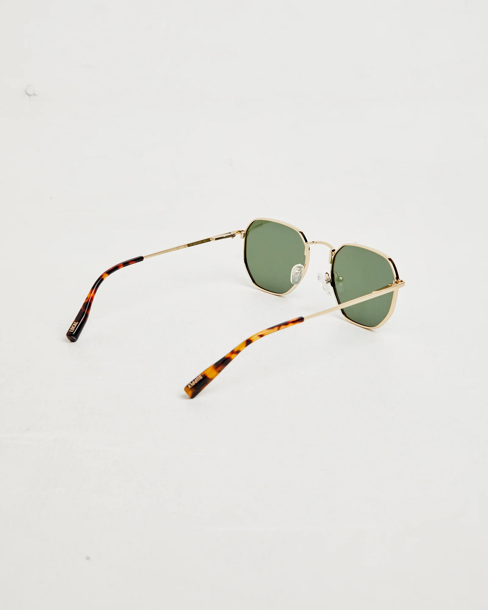 DXB Polished Sunglasses in Gold/Dark Green - Image 4