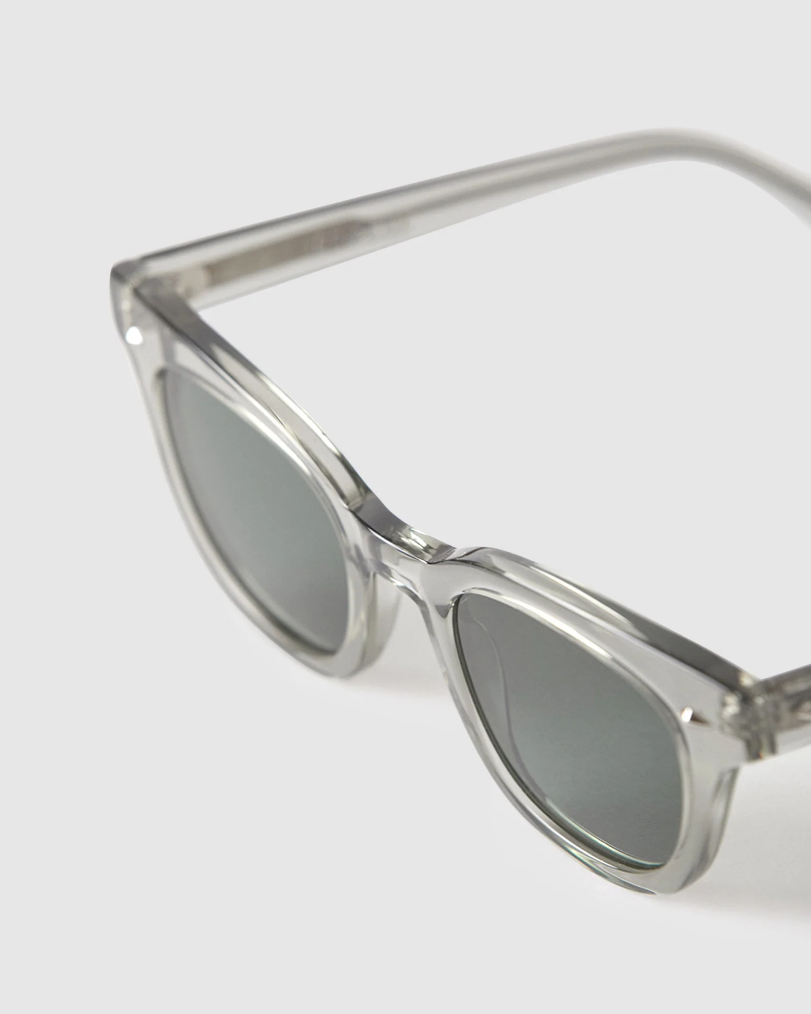 Dylan Smoke Sunglasses Polished Crystal Clear - Image 5