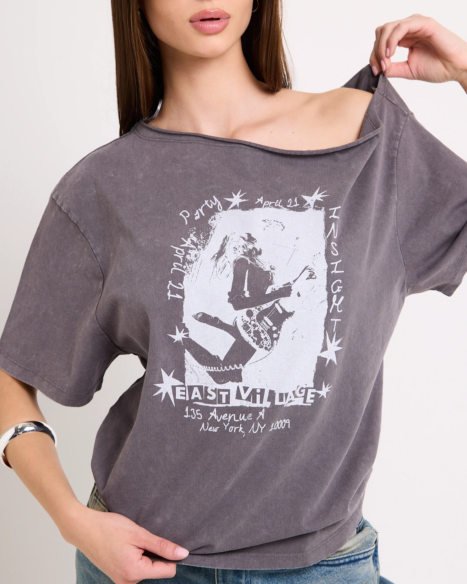 Eastvillage Assymetric T-Shirt - Image 5