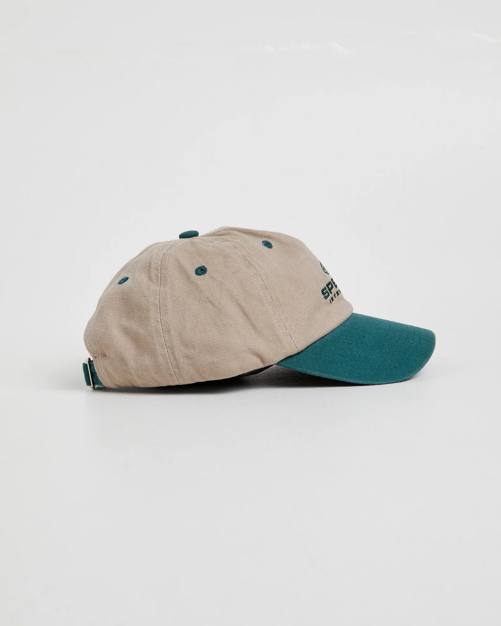 Emblem Cap - Image 5