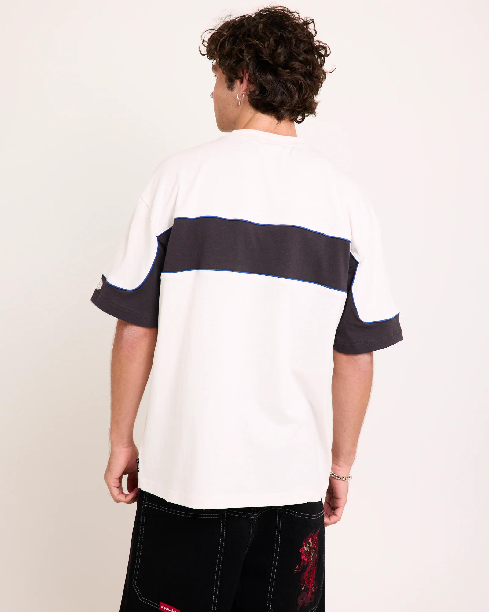 Era T-Shirt - Image 3