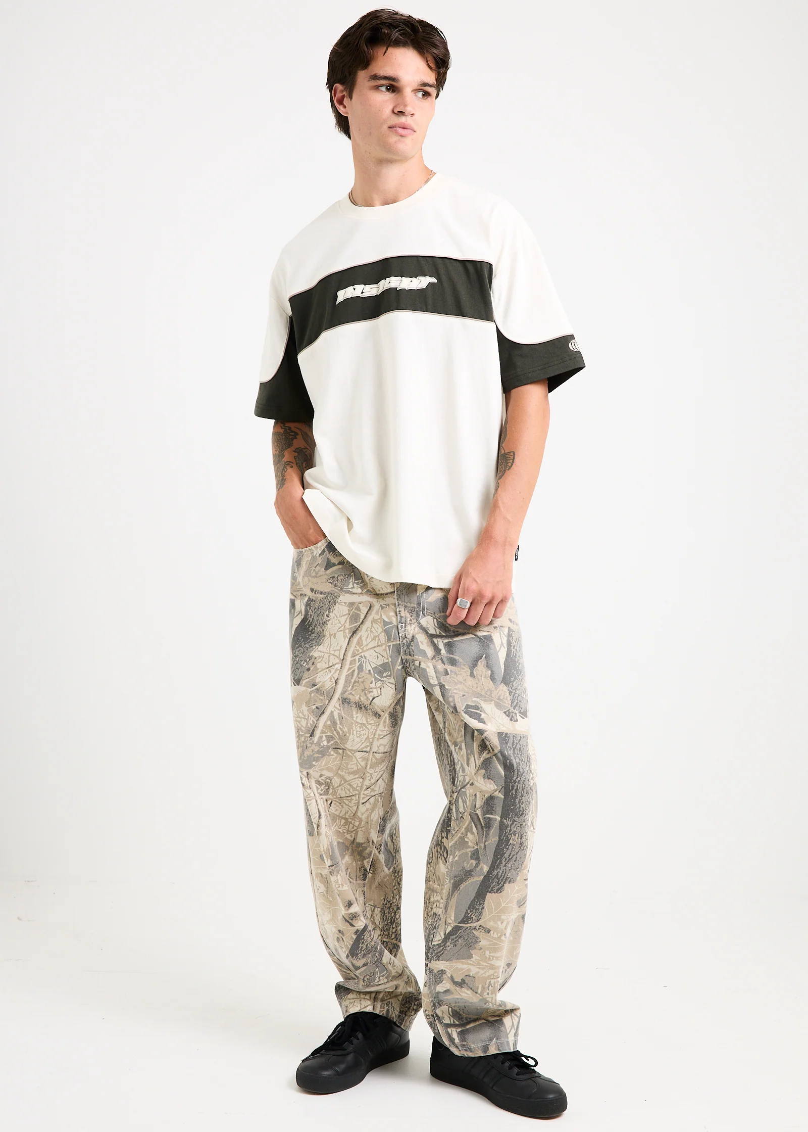 Era T-Shirt - Image 3