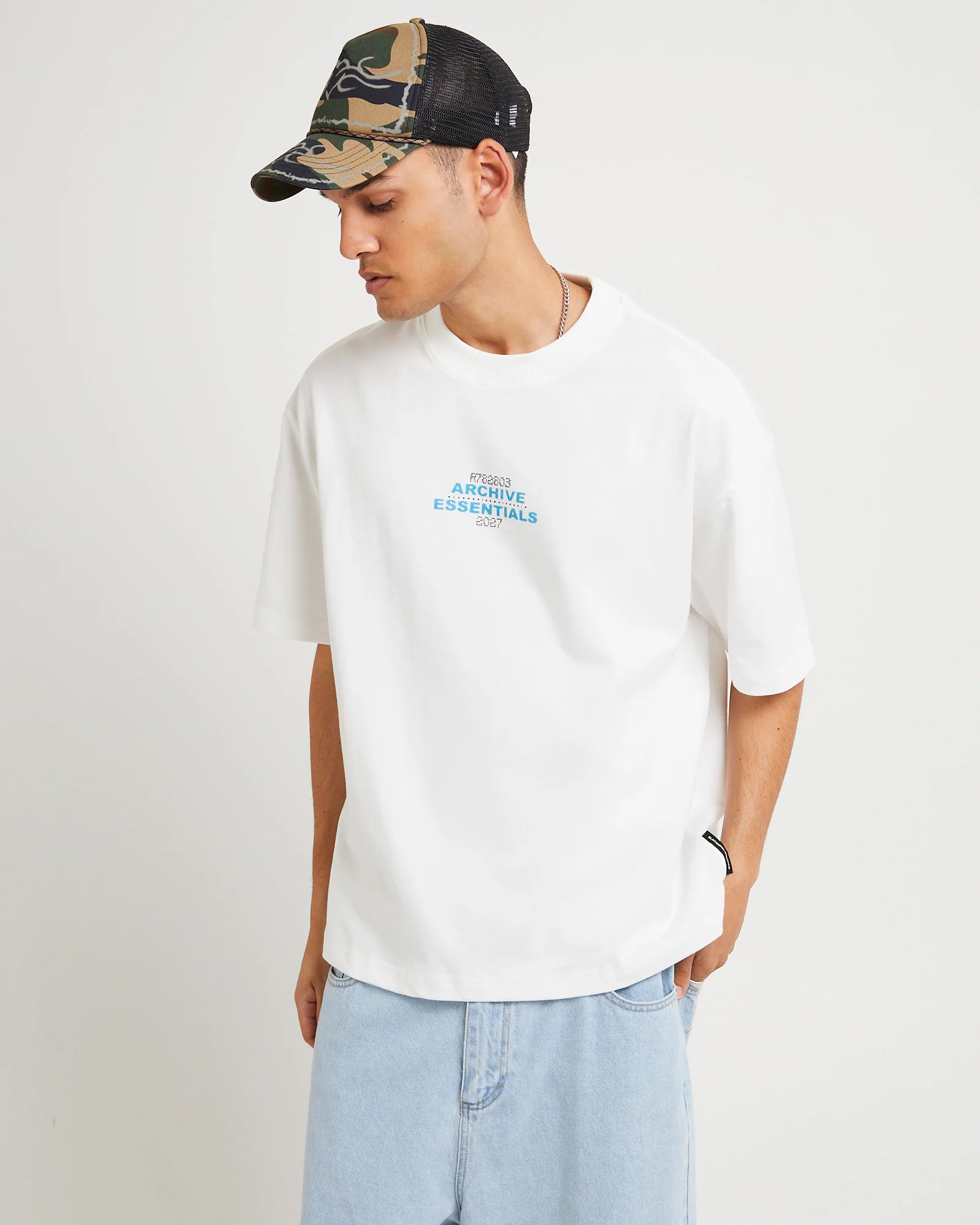 Essentials Cropped T-Shirt - Image 4
