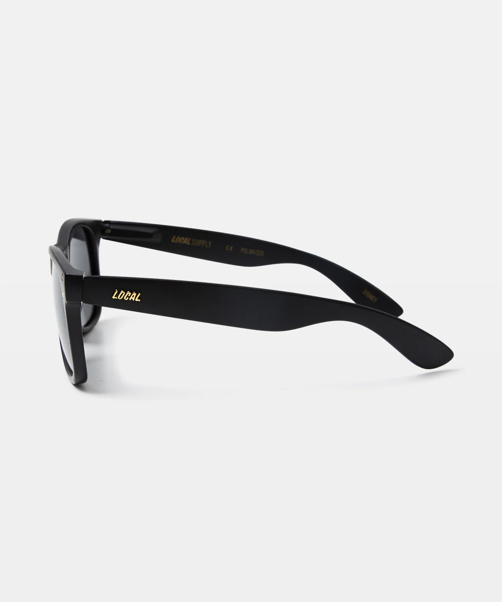 Everyday Sunglasses Black On Black - Image 2