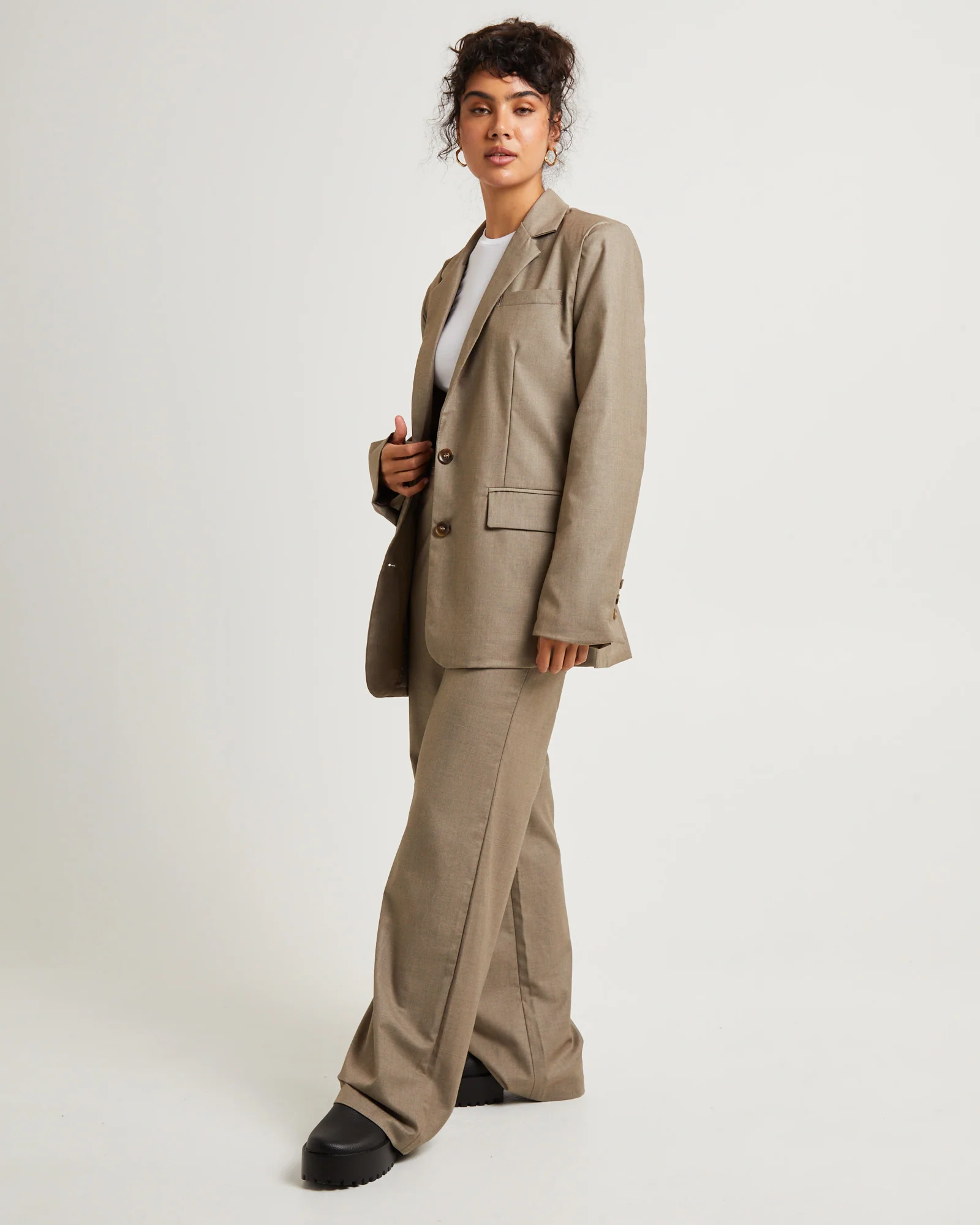 Evie Boyfriend Blazer - Image 4