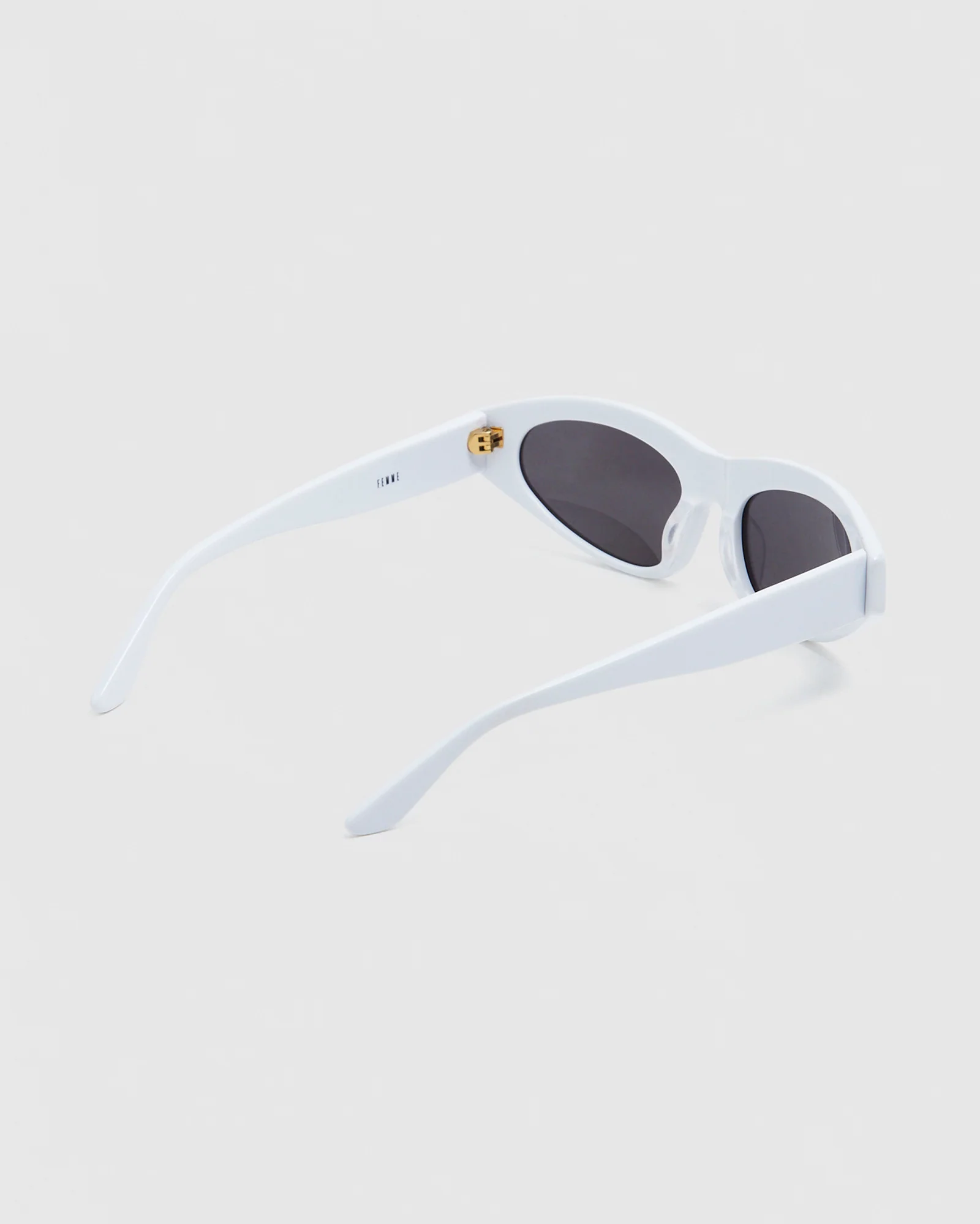 Femme Sunglasses - Image 3