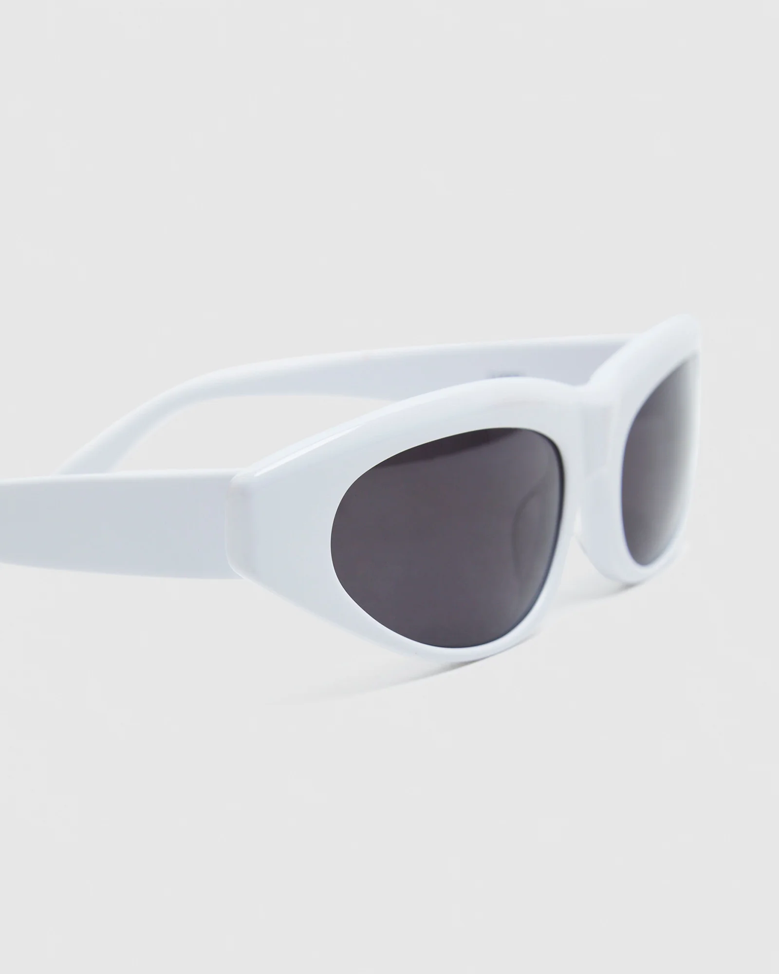 Femme Sunglasses - Image 5