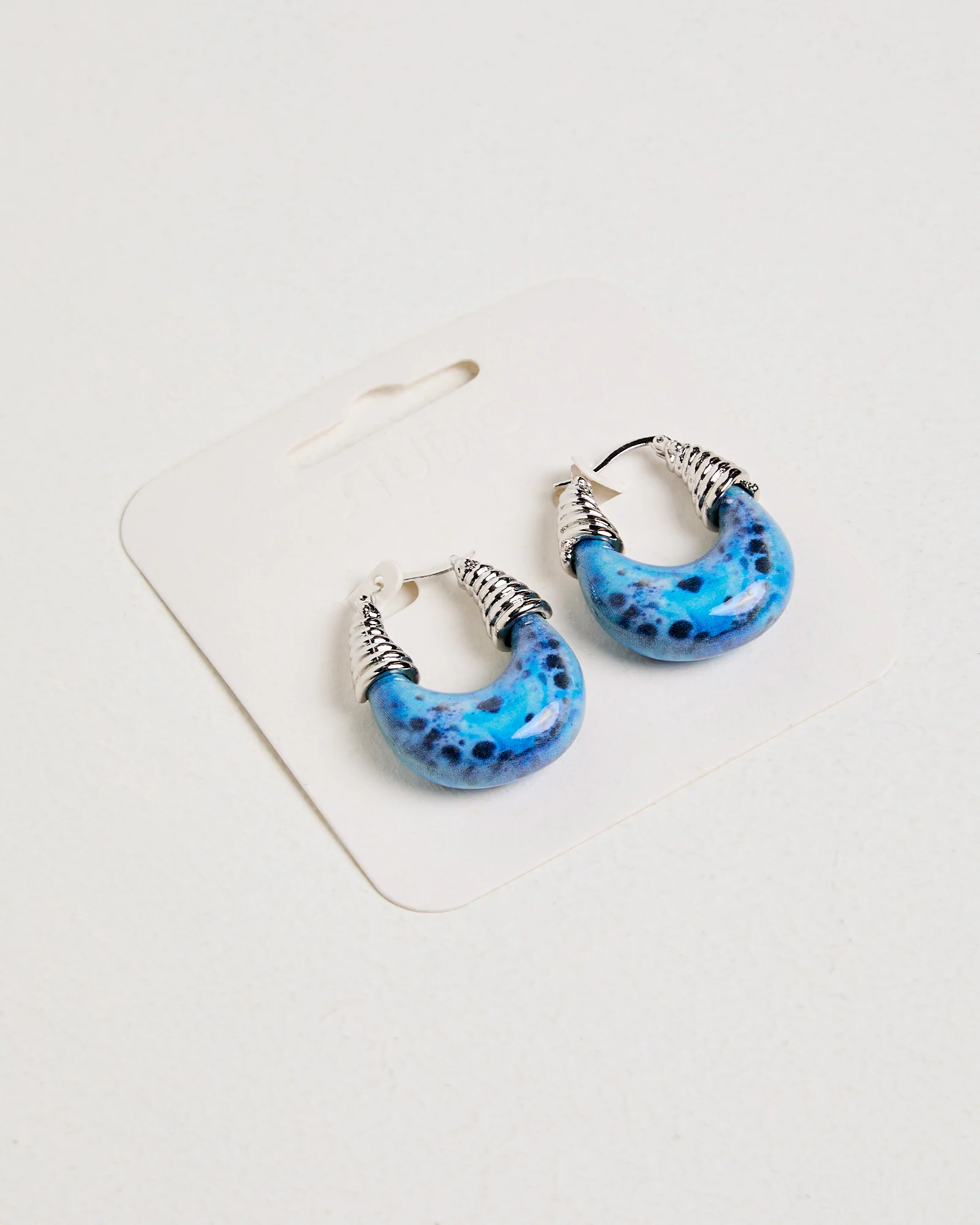 Flyn Earrings - Image 3