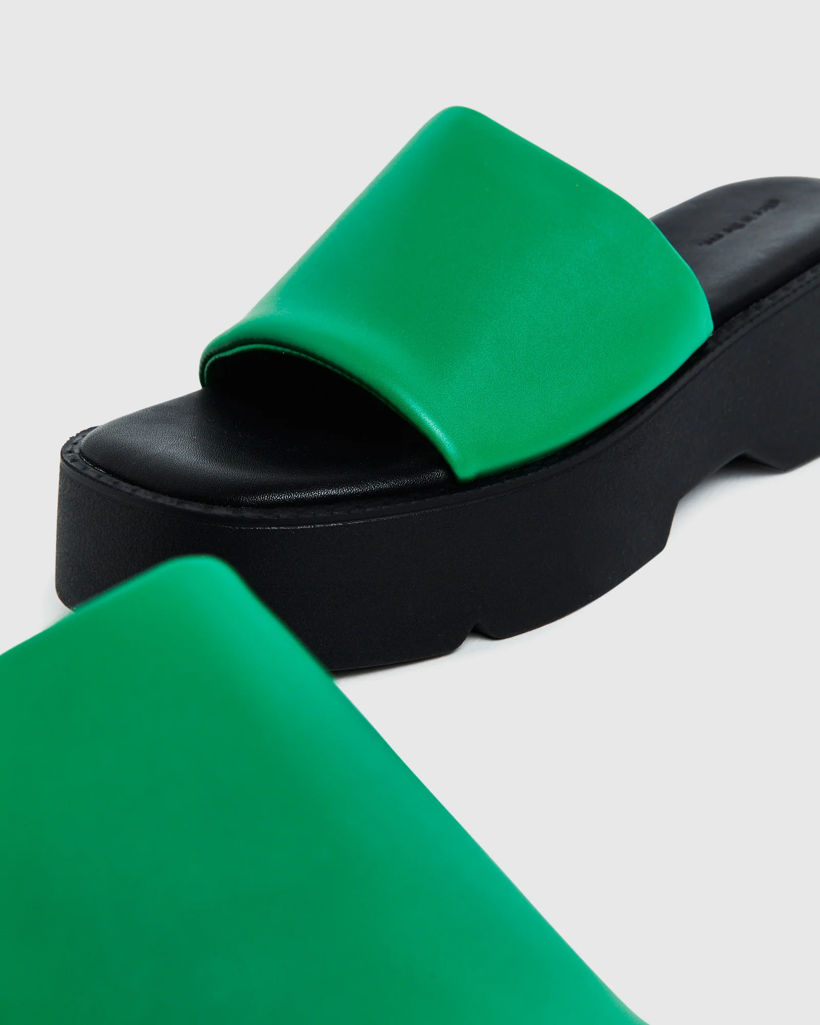 Freya Flatform Slides - Image 6